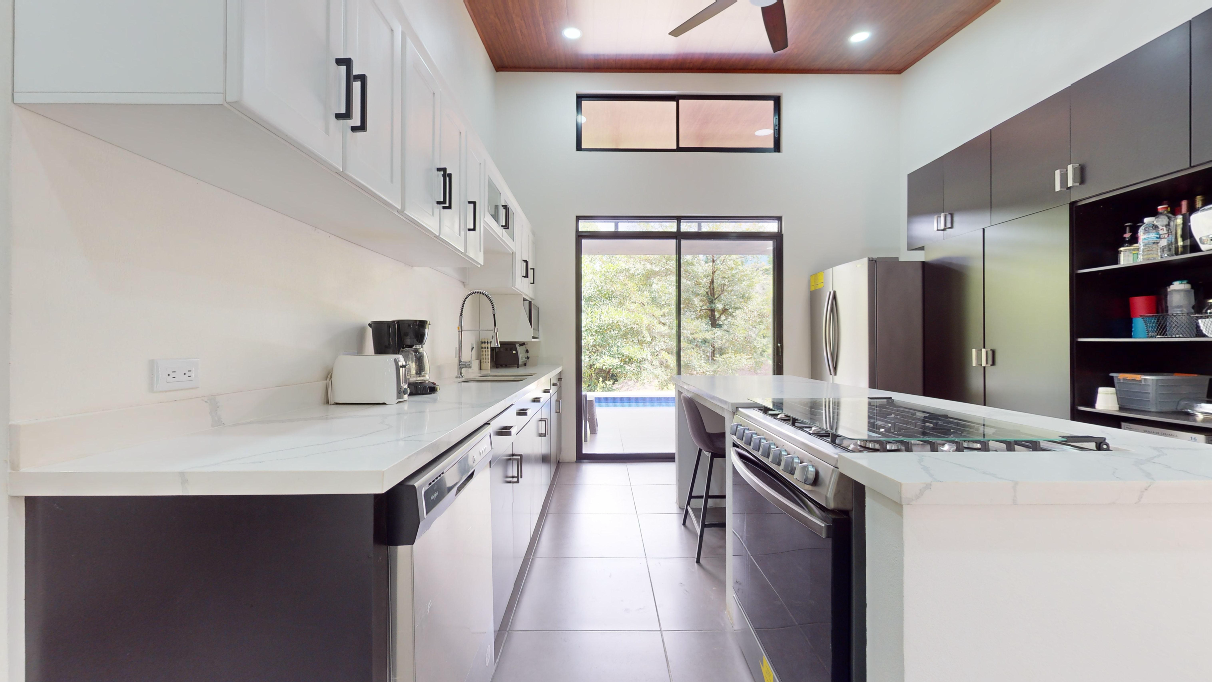 3 bed Single Family Homes For Sale in Ojochal, Puntarenas - thumb 22