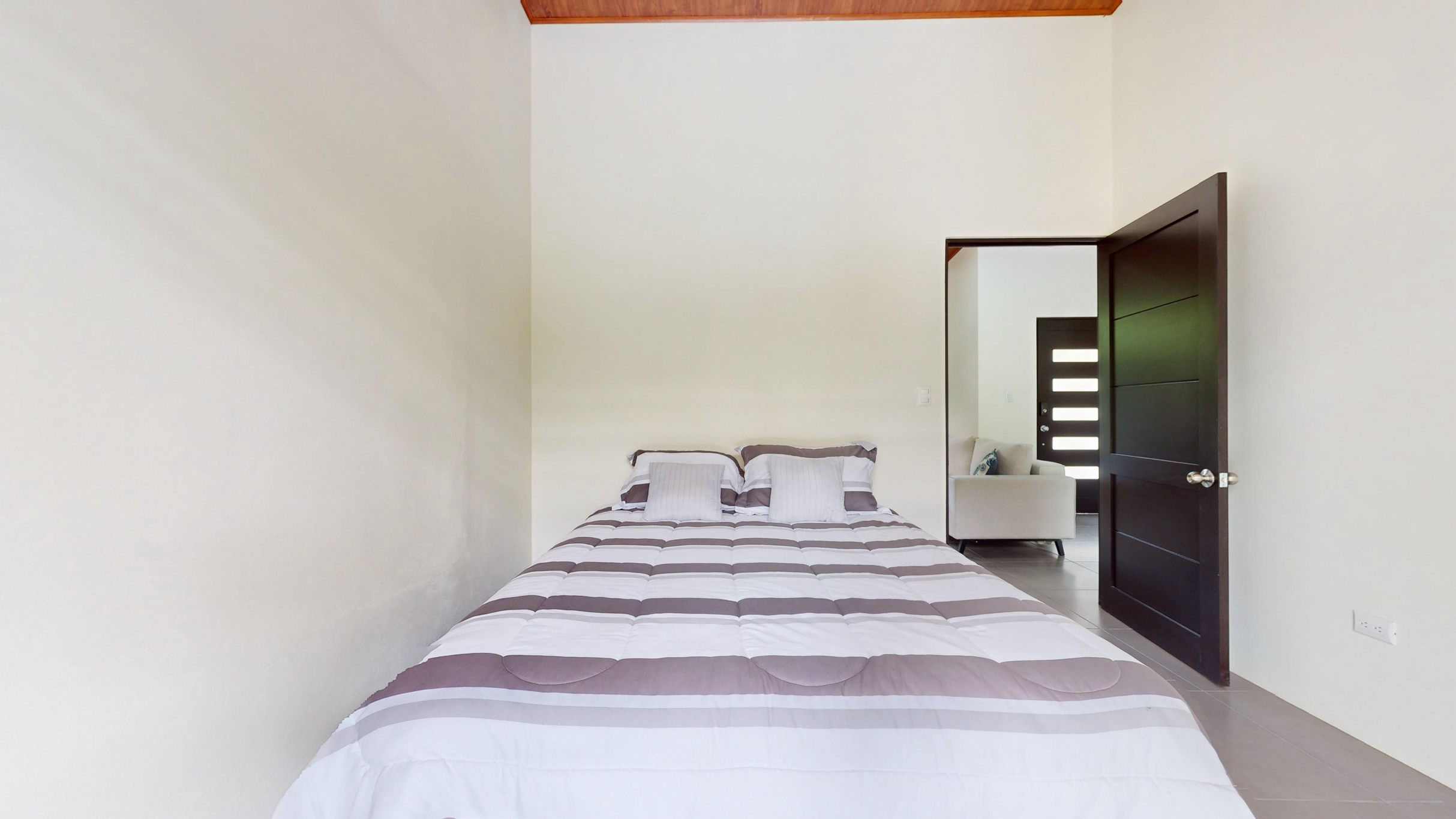 3 bed Single Family Homes For Sale in Ojochal, Puntarenas - thumb 29