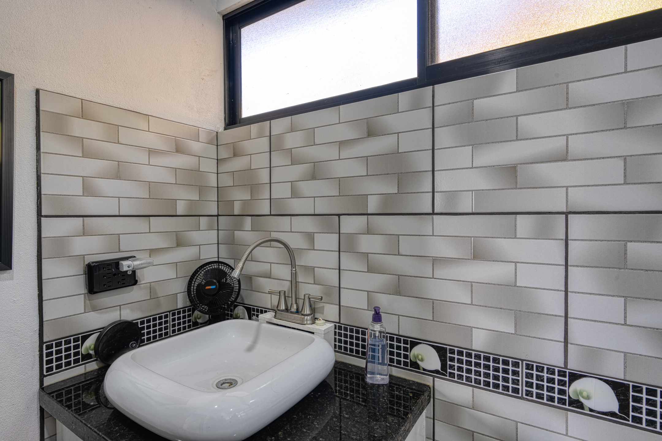 2 bed Single Family Homes For Sale in Dominical, Puntarenas - thumb 26