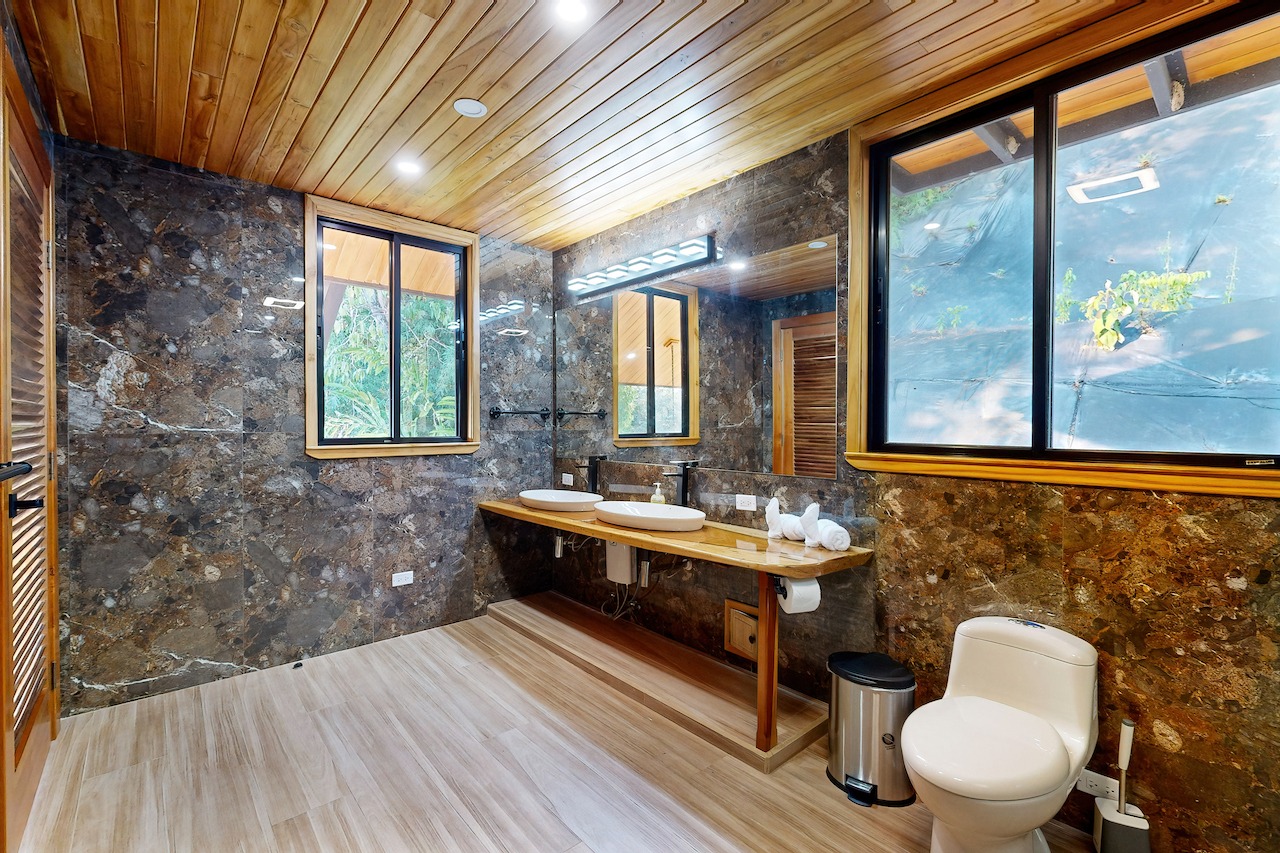 4 bed Single Family Homes For Sale in Dominical, Puntarenas - thumb 29