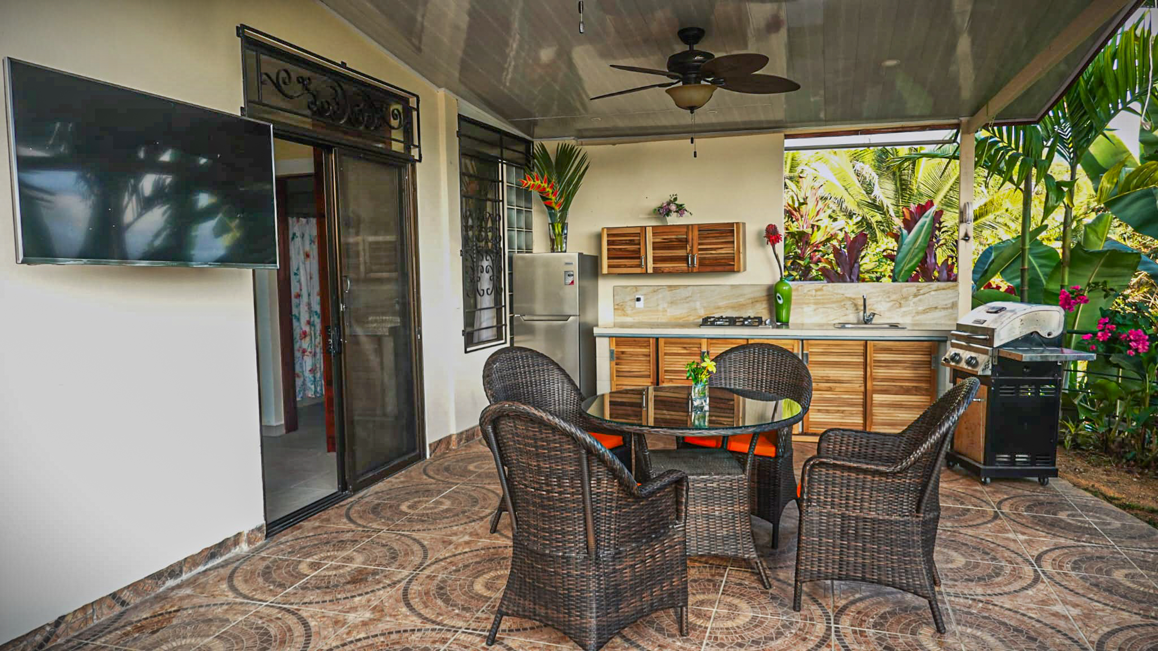 3 bed Single Family Homes For Sale in Ojochal, Puntarenas - thumb 10