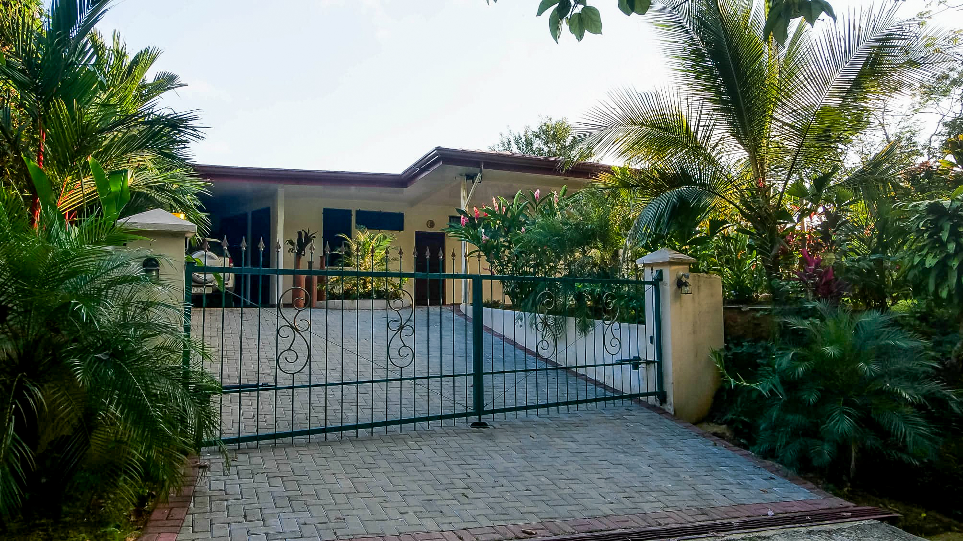 3 bed Single Family Homes For Sale in Ojochal, Puntarenas - thumb 15