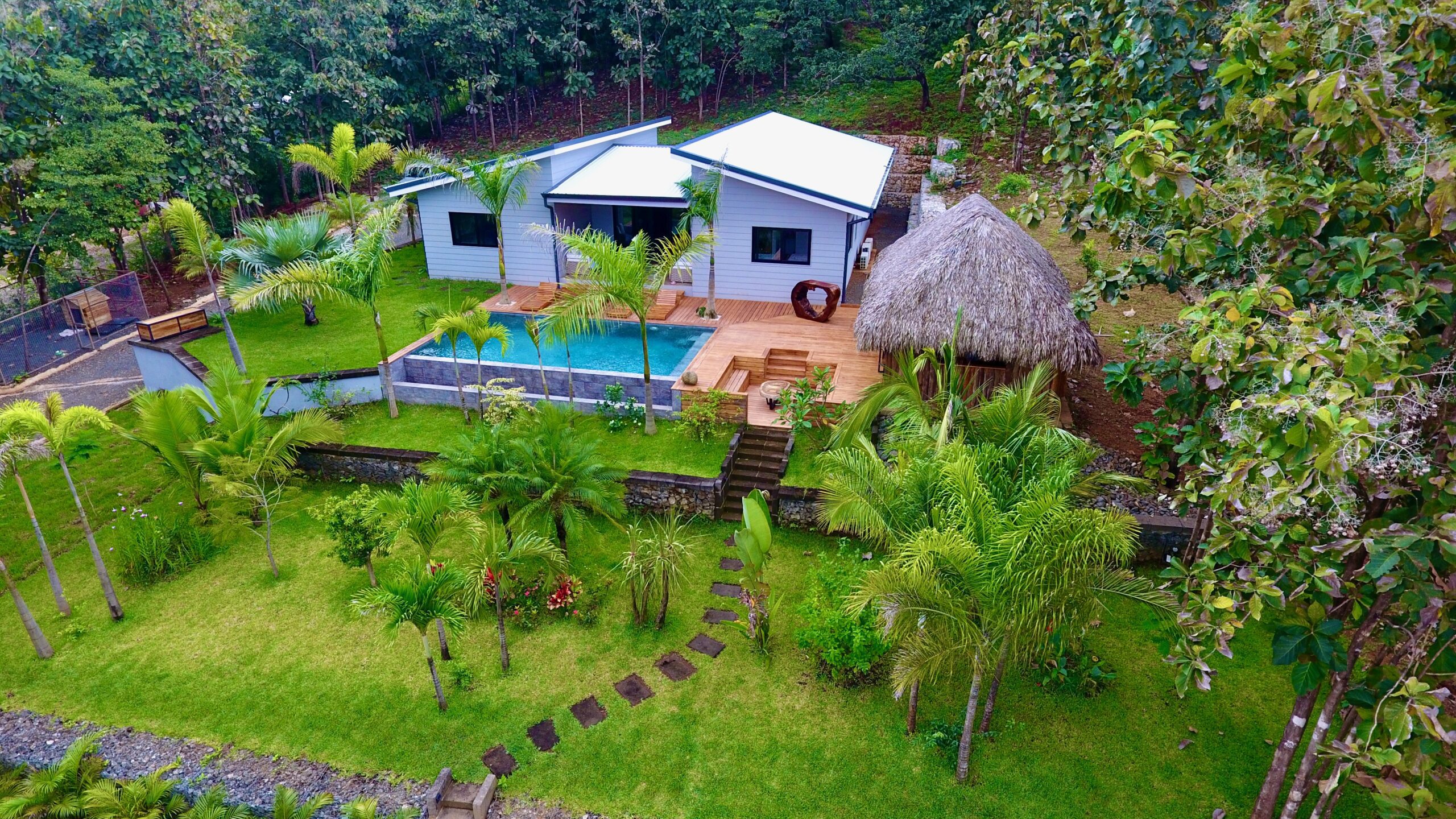 6 bed Single Family Homes For Sale in Tamarindo, Guanacaste - thumb 9