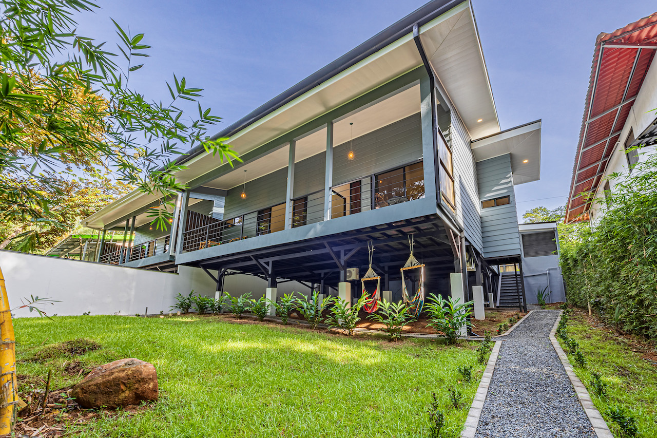 3 bed Single Family Homes For Sale in Uvita, Puntarenas - thumb 1