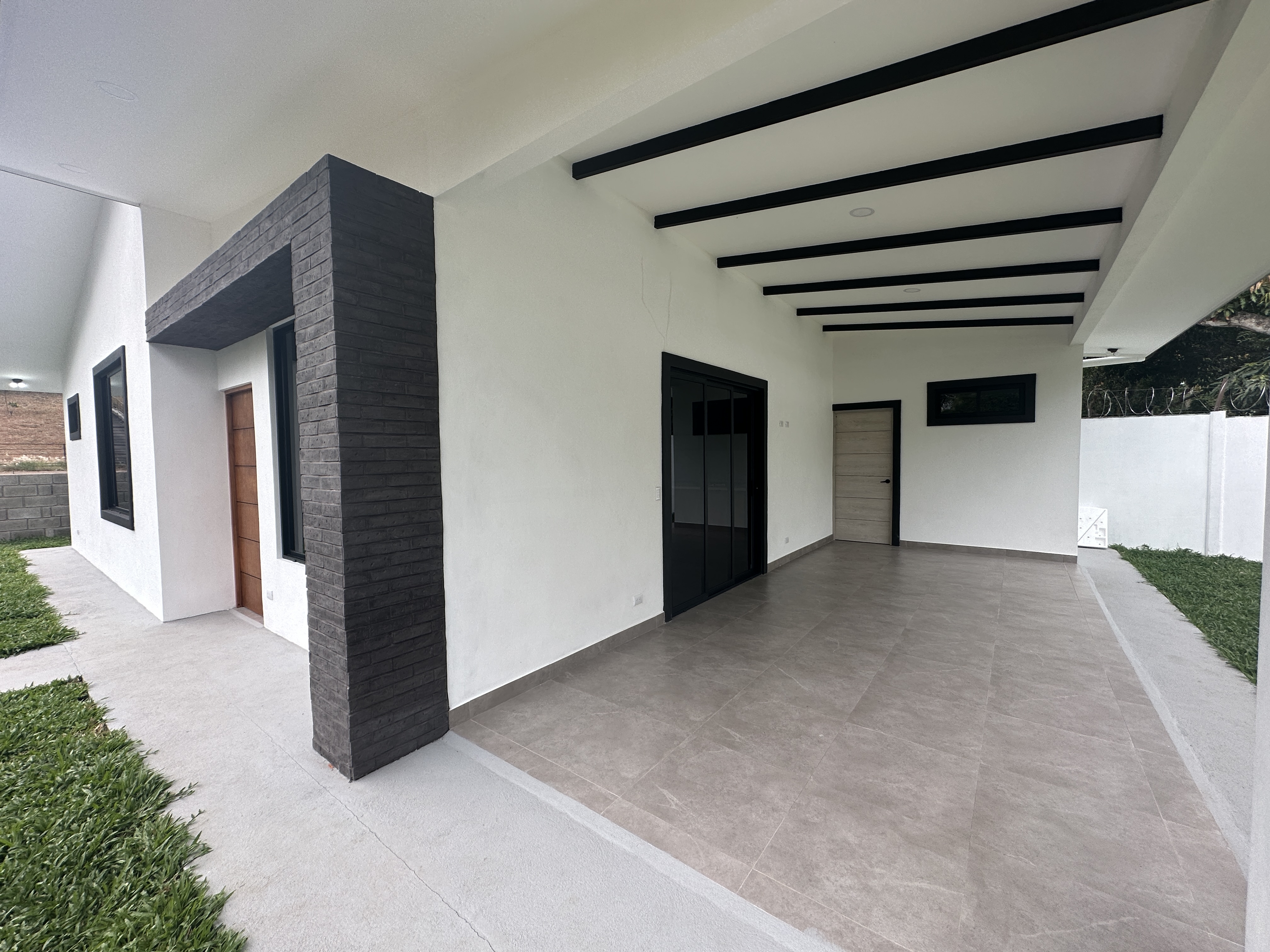 2 bed Single Family Homes For Sale in Atenas, Alajuela - thumb 6