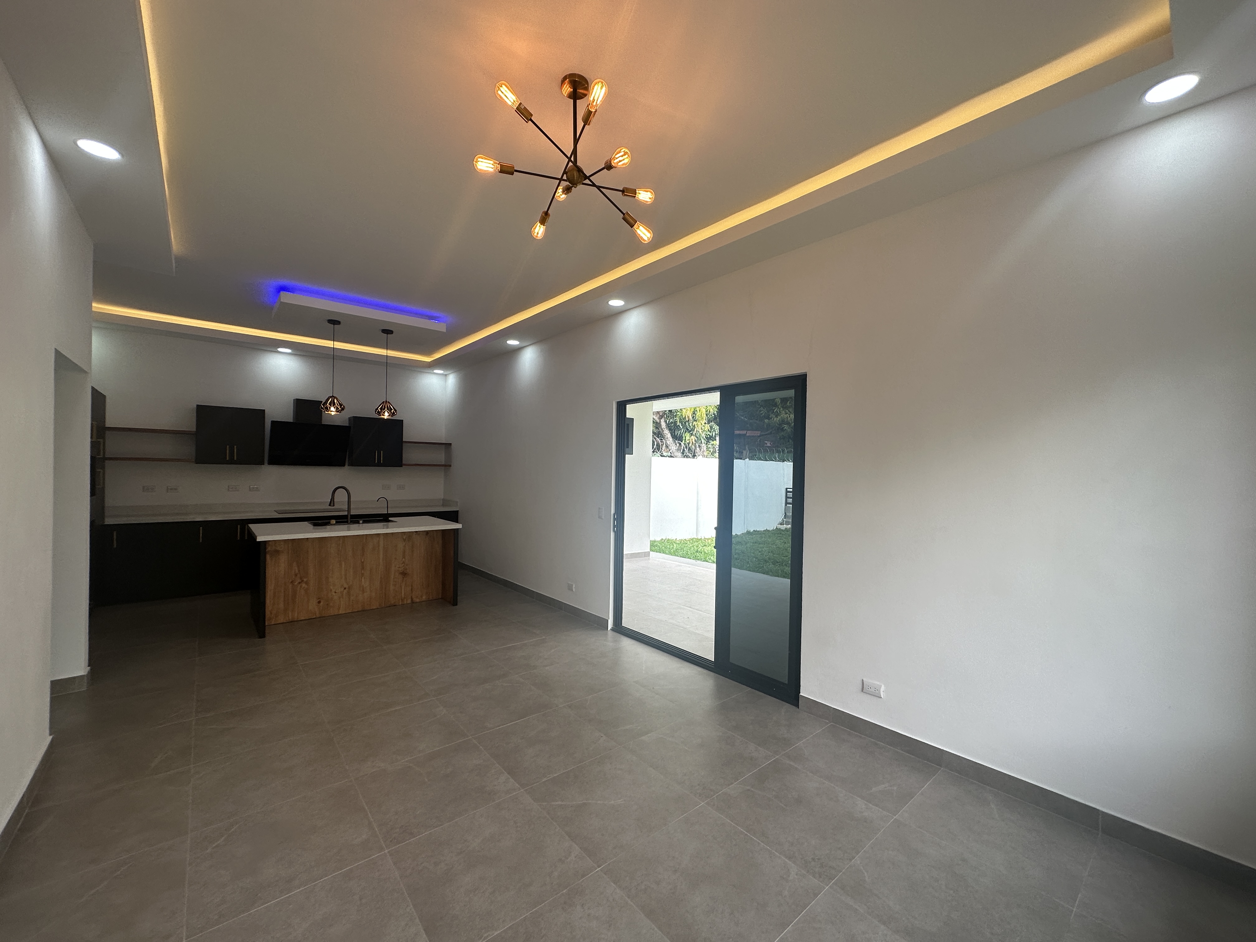 2 bed Single Family Homes For Sale in Atenas, Alajuela - thumb 8