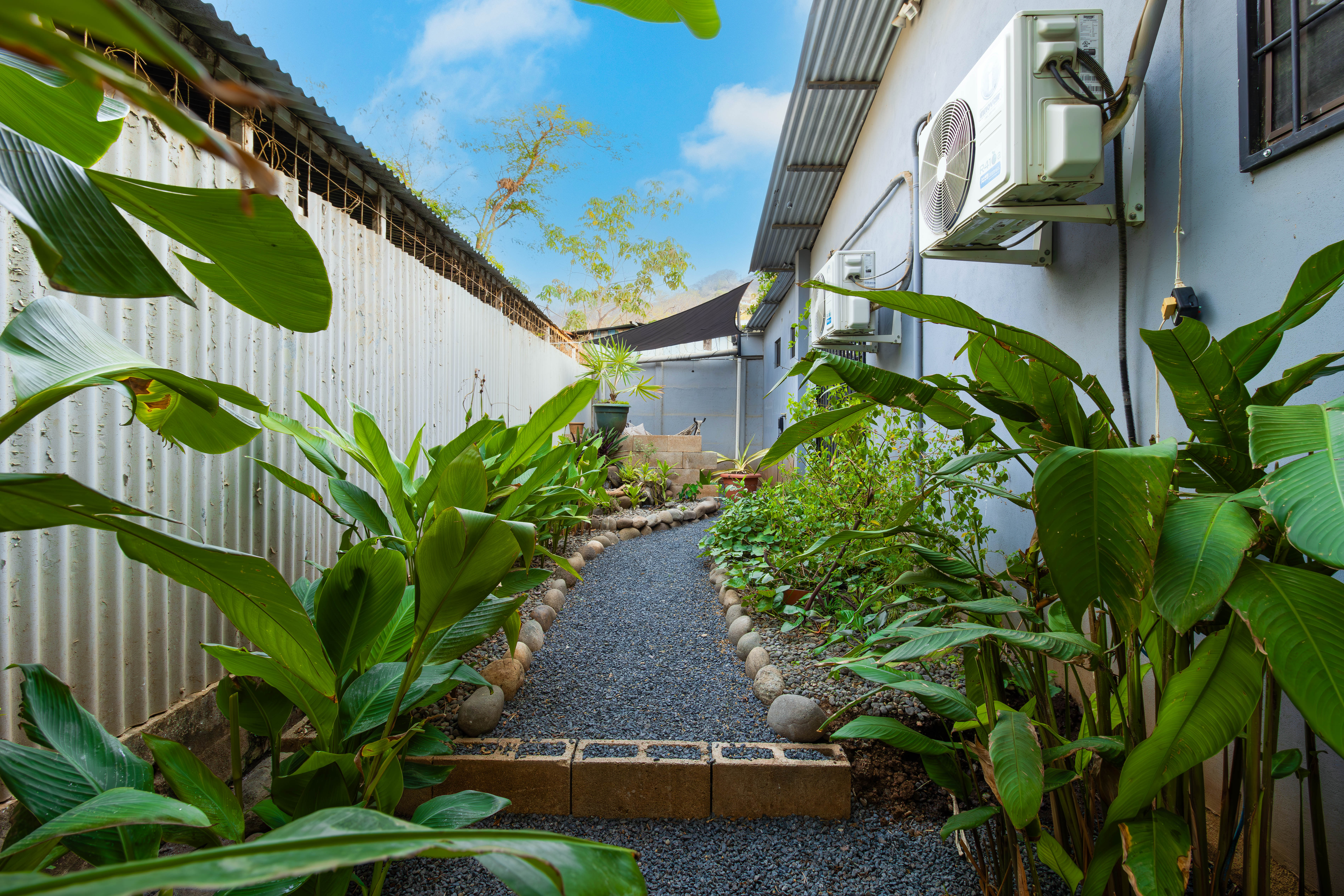 2 bed Single Family Homes For Sale in Playas Del Coco, Guanacaste - thumb 7