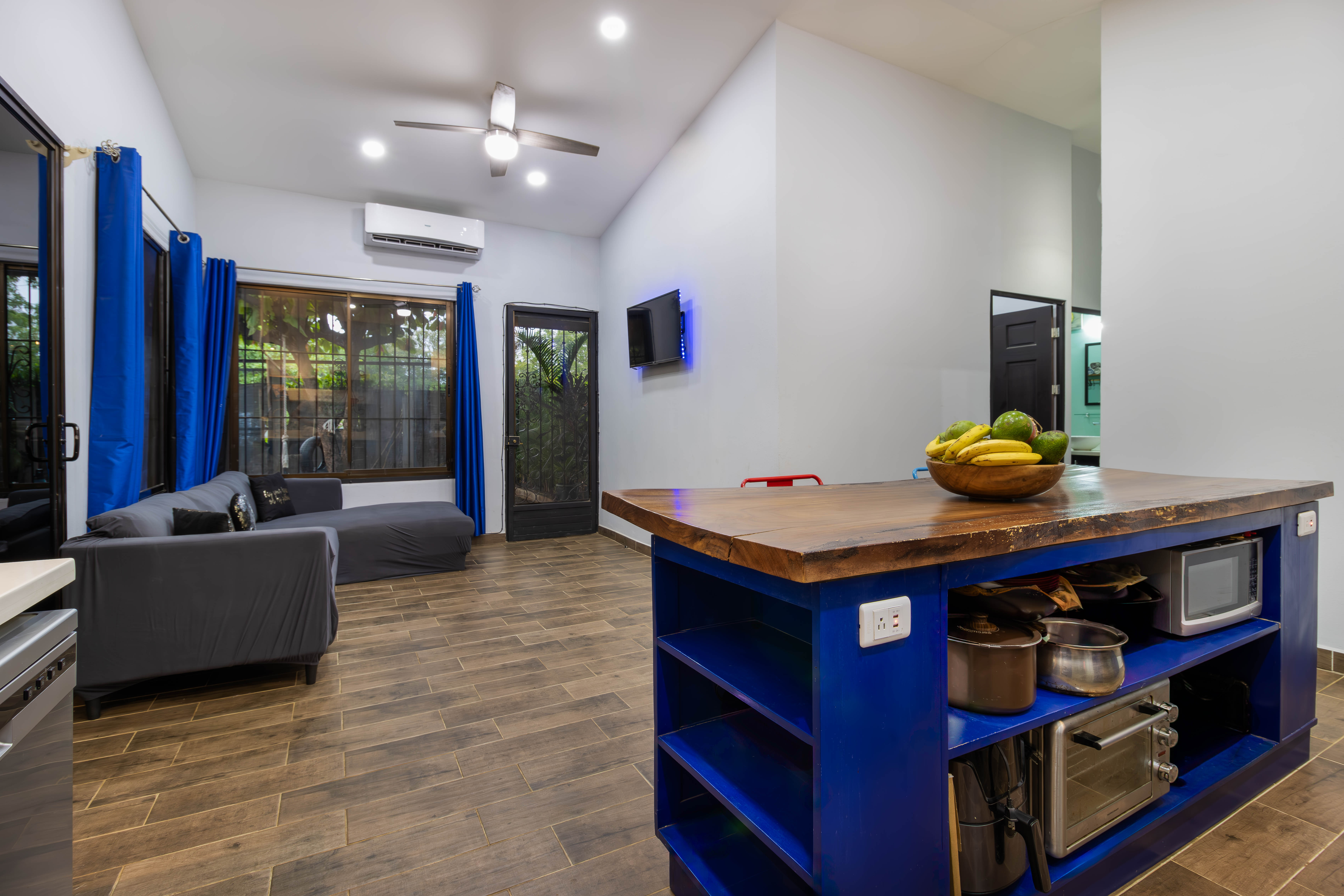 2 bed Single Family Homes For Sale in Playas Del Coco, Guanacaste - thumb 11