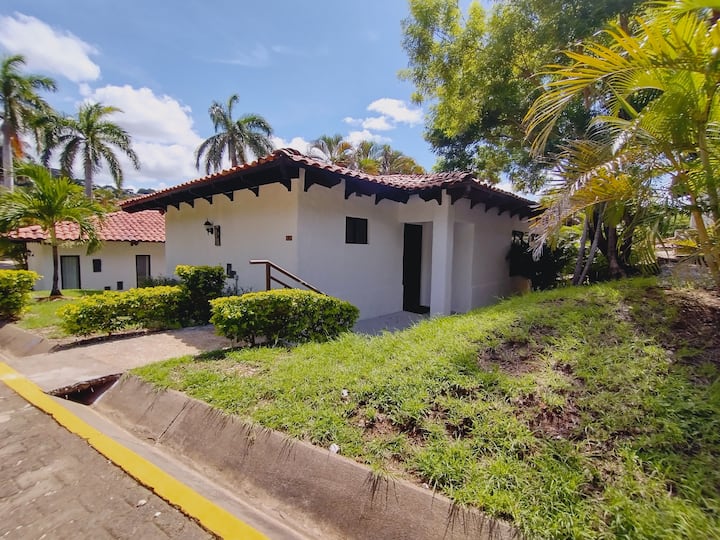 2 bed Condo For Sale in Hermosa, Guanacaste - thumb 6