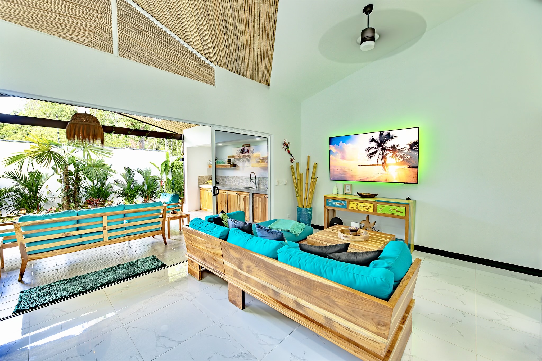 3 bed Condo For Sale in Jaco, Puntarenas - thumb 2