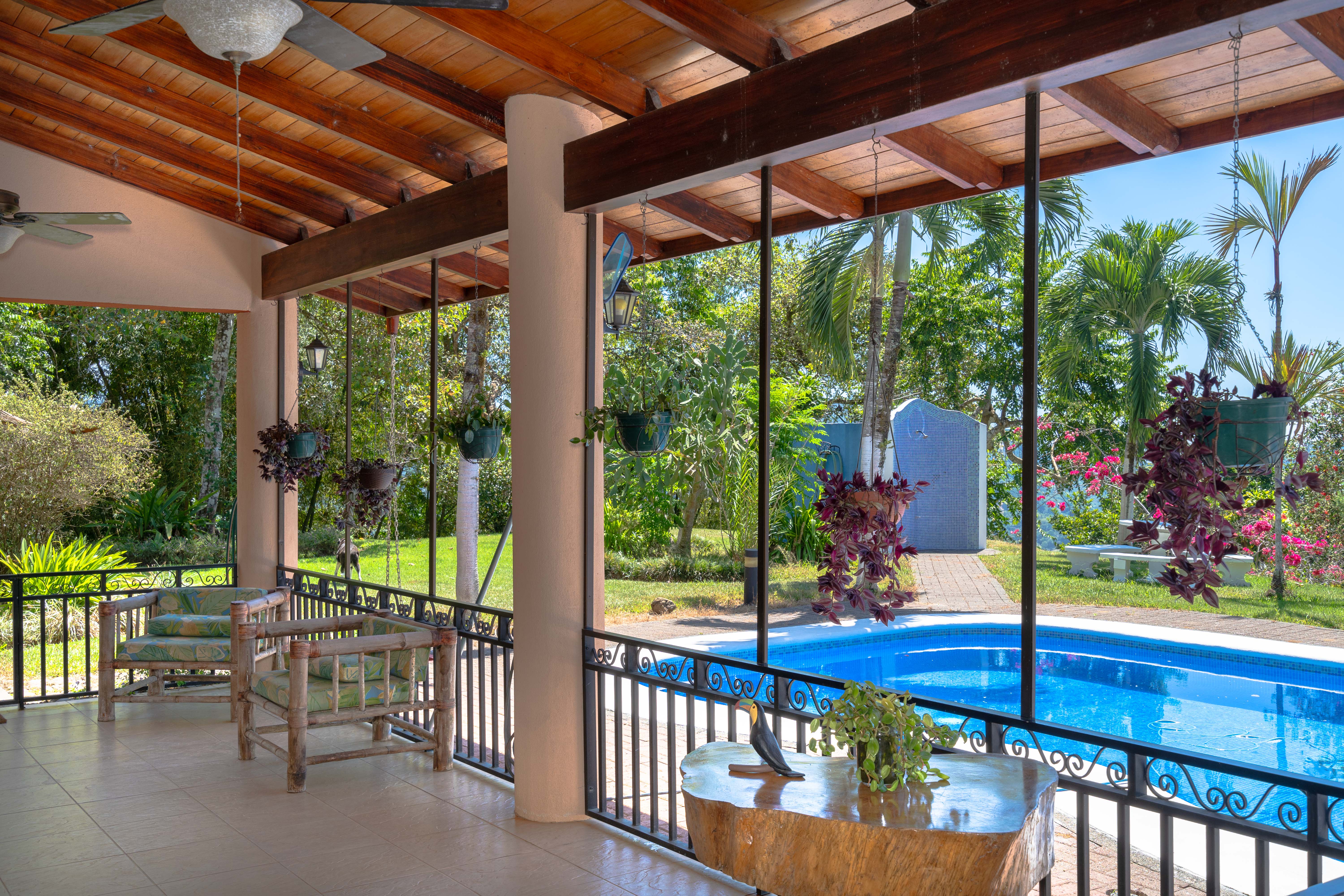 4 bed Single Family Homes For Sale in Perez Zeledon, San Jose - thumb 9