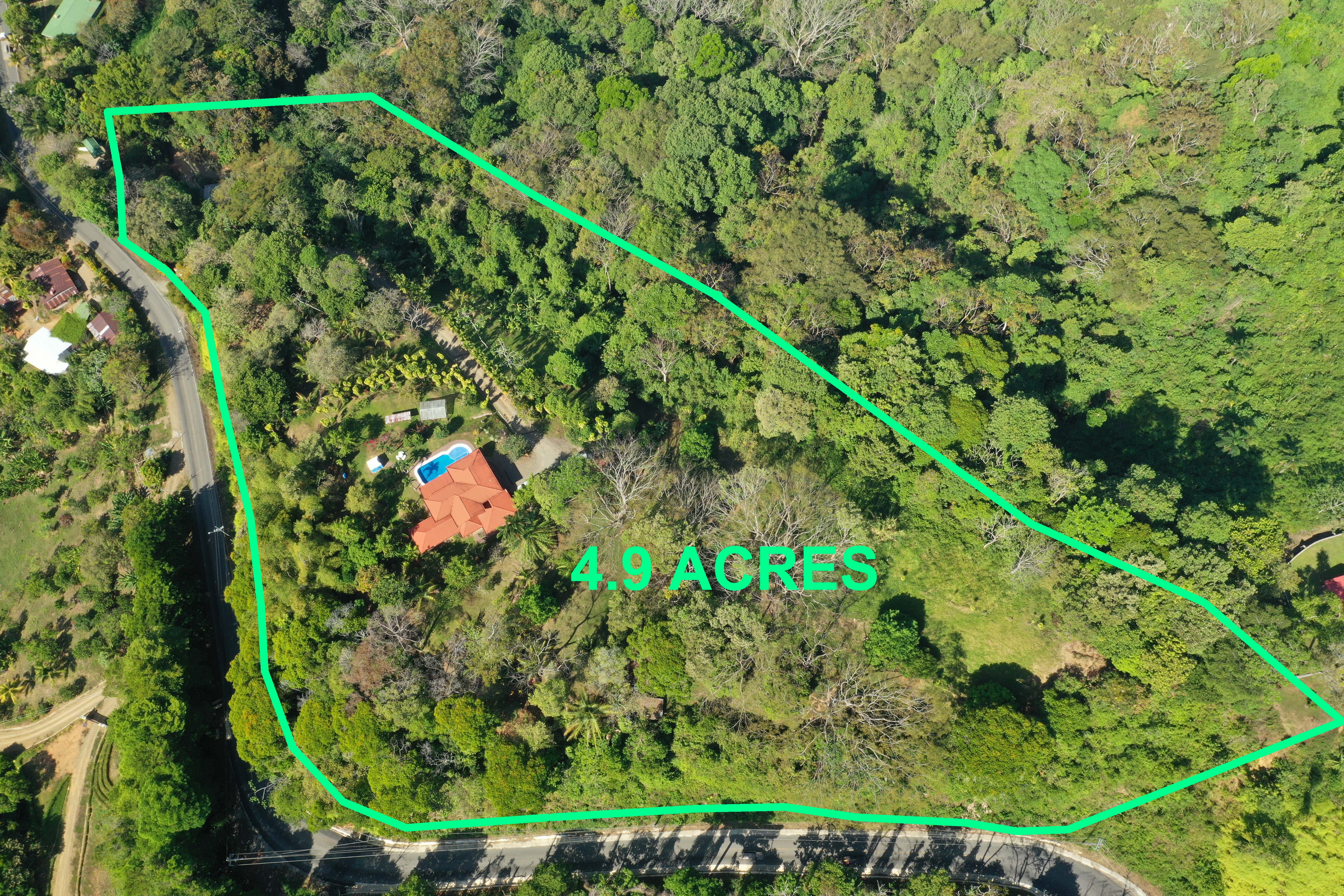 4 bed Single Family Homes For Sale in Perez Zeledon, San Jose - thumb 3