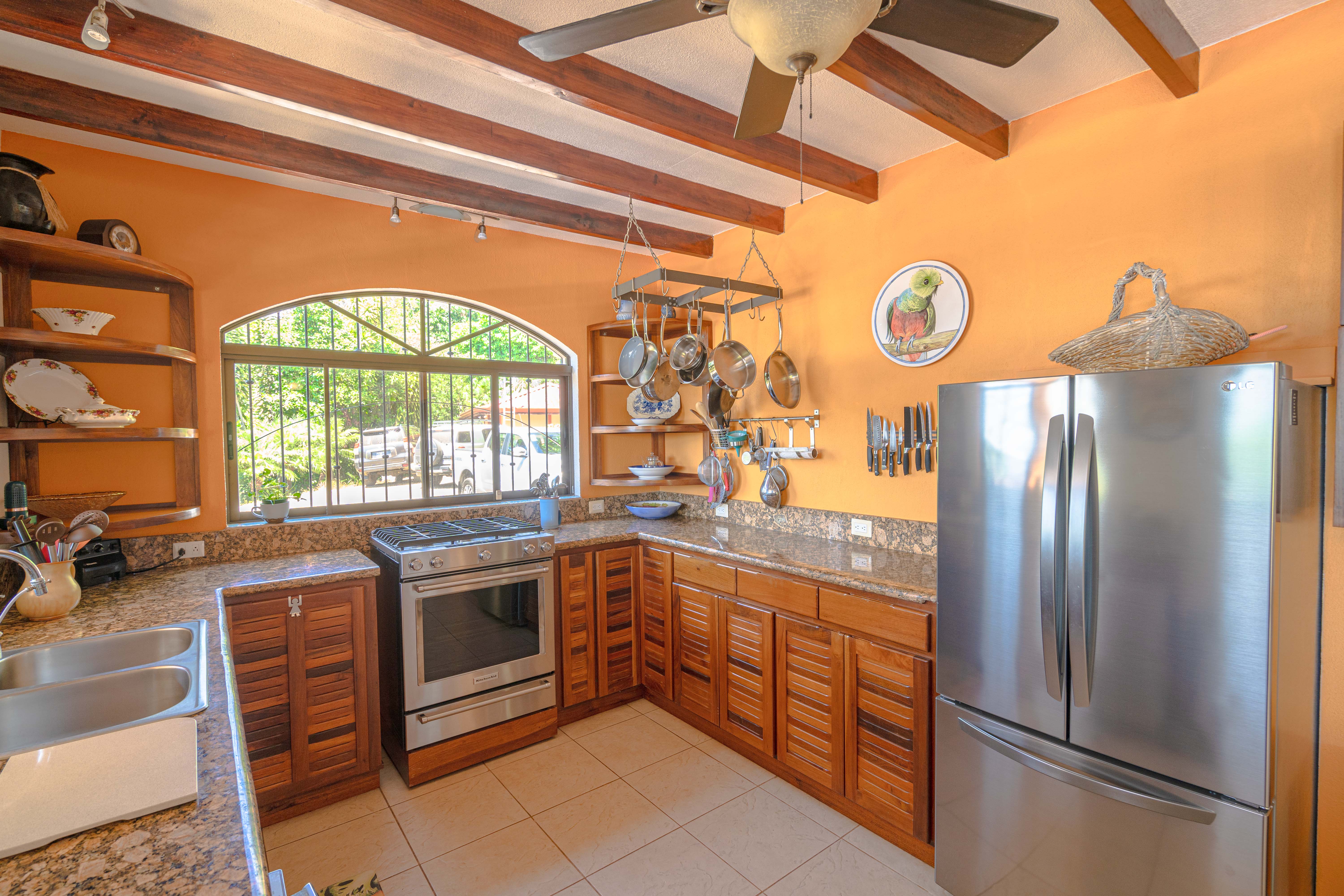 4 bed Single Family Homes For Sale in Perez Zeledon, San Jose - thumb 19