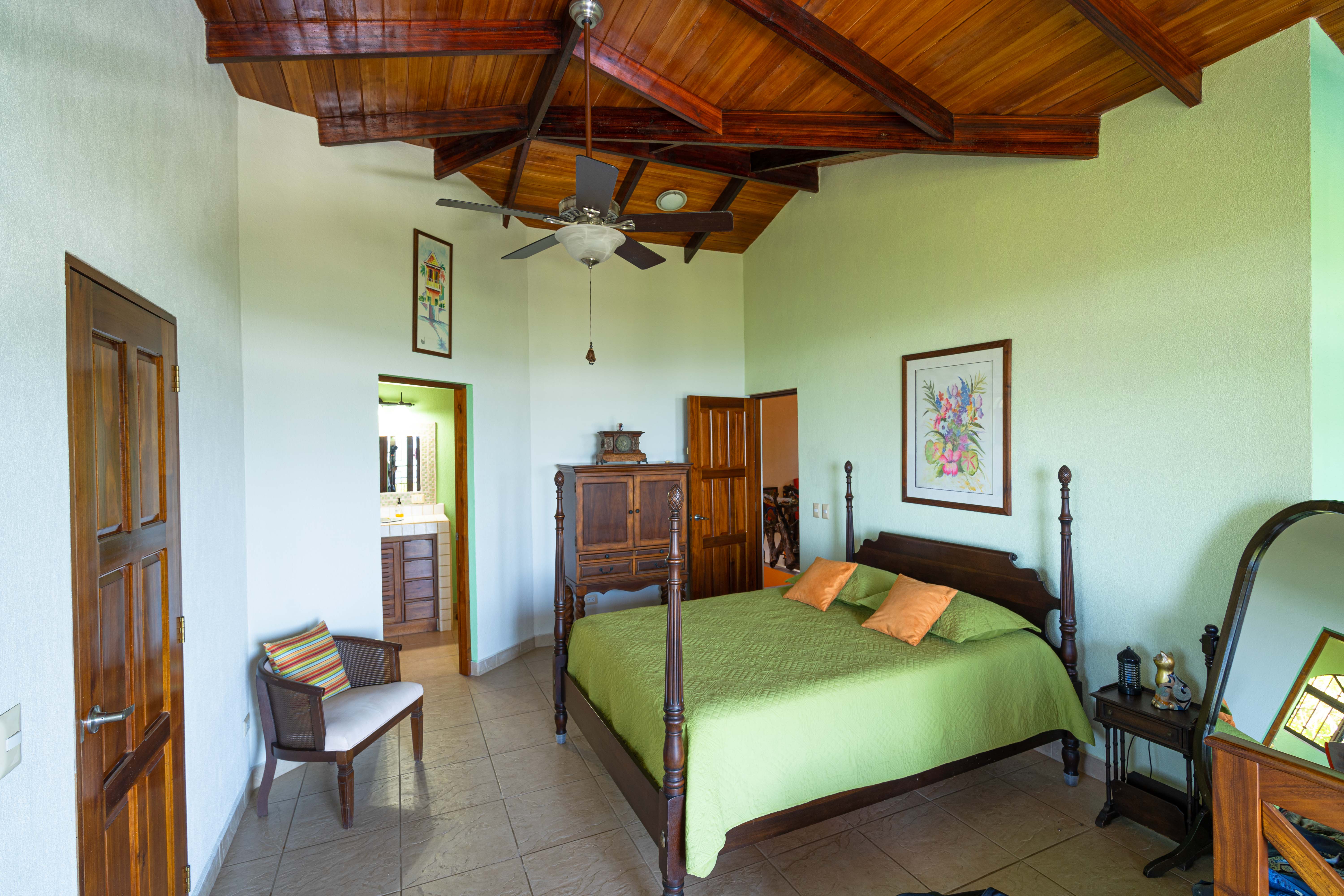 4 bed Single Family Homes For Sale in Perez Zeledon, San Jose - thumb 22