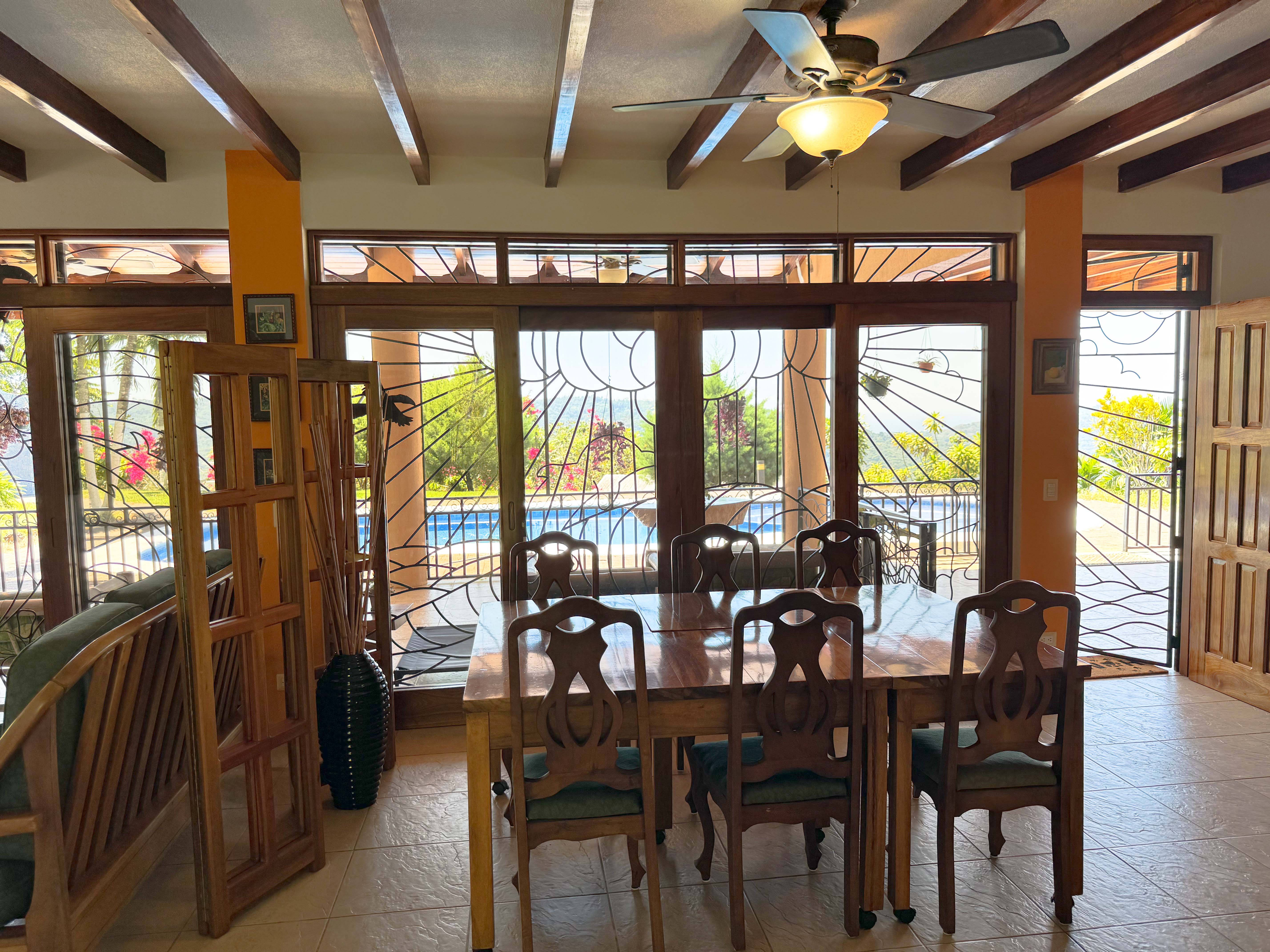 4 bed Single Family Homes For Sale in Perez Zeledon, San Jose - thumb 12