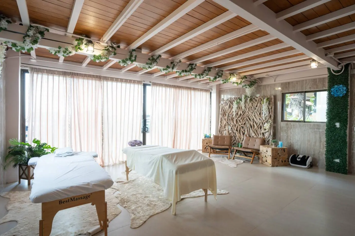 5 bed Single Family Homes For Sale in Playa Hermosa, Puntarenas - thumb 5