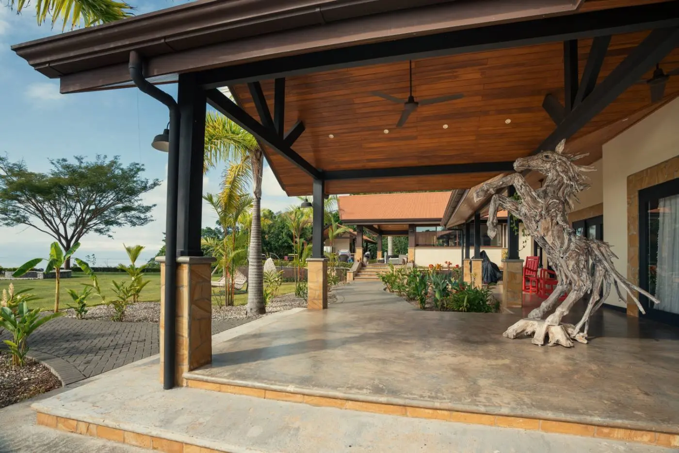 5 bed Single Family Homes For Sale in Playa Hermosa, Puntarenas - thumb 19