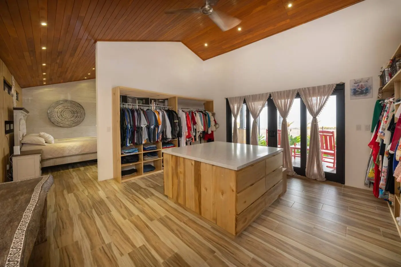 5 bed Single Family Homes For Sale in Playa Hermosa, Puntarenas - thumb 6