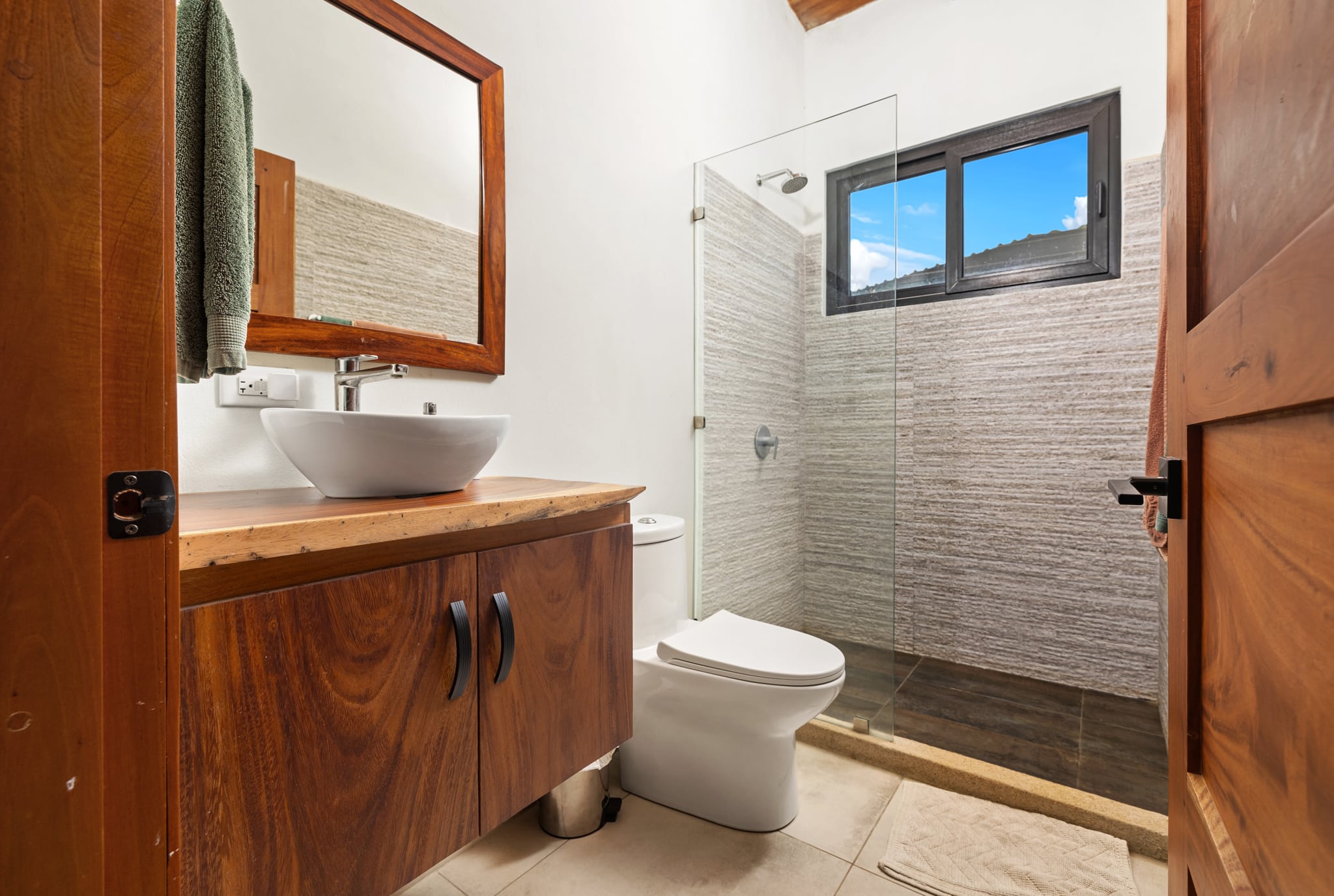 3 bed Single Family Homes For Sale in Avellanas, Guanacaste - thumb 12