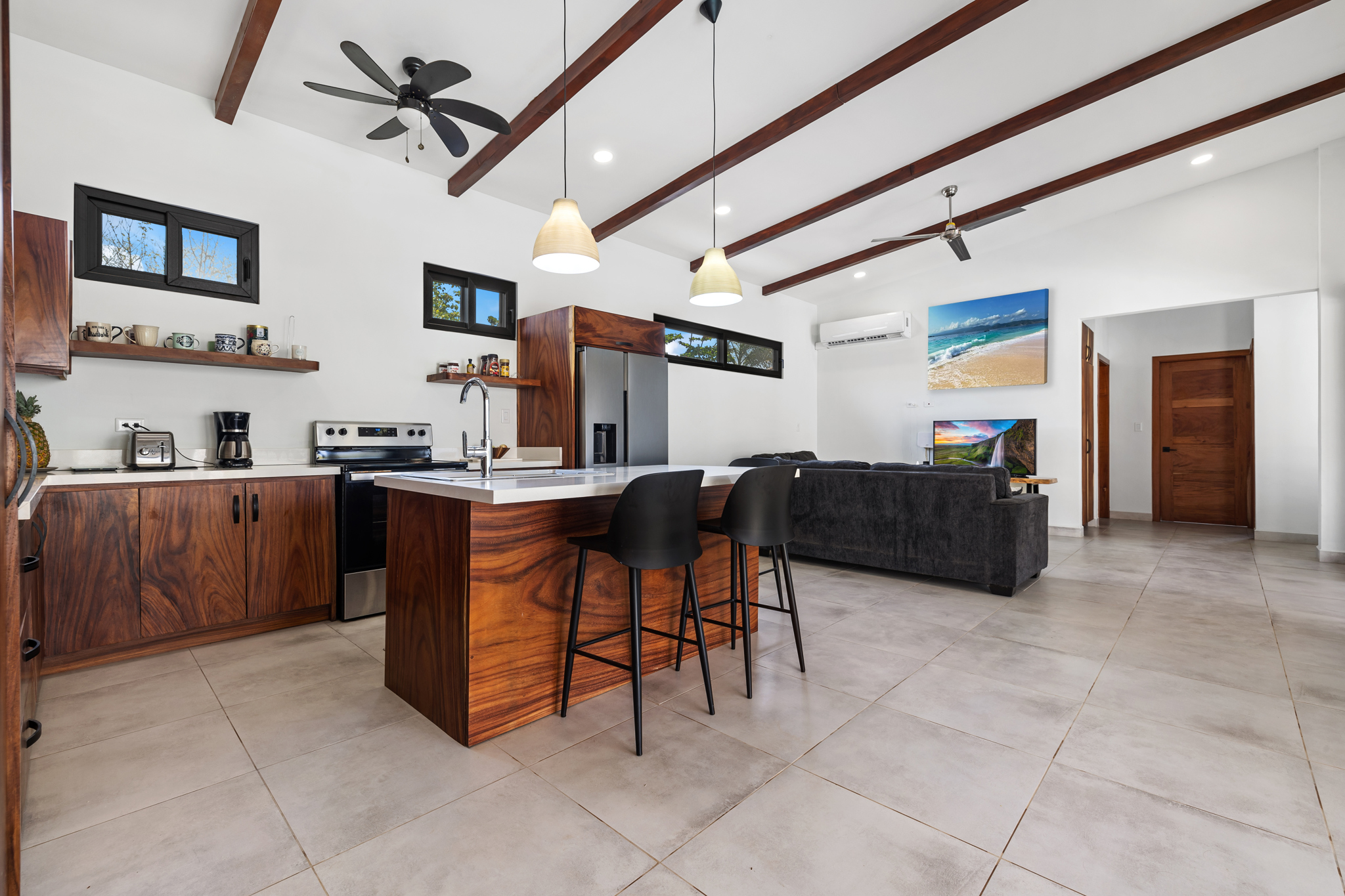 3 bed Single Family Homes For Sale in Avellanas, Guanacaste - thumb 2