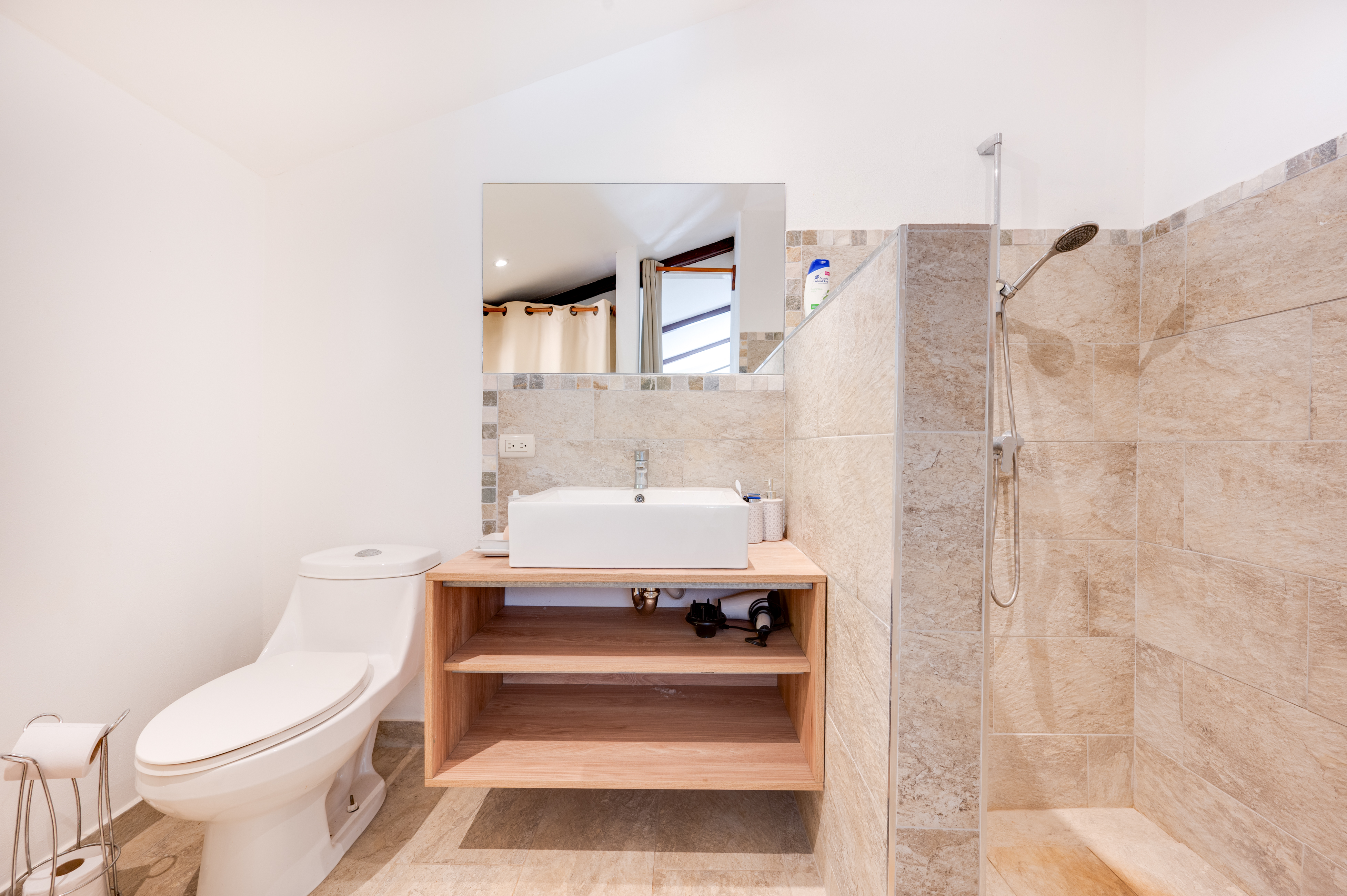 7 bed Single Family Homes For Sale in La Josefina, Guanacaste - thumb 24