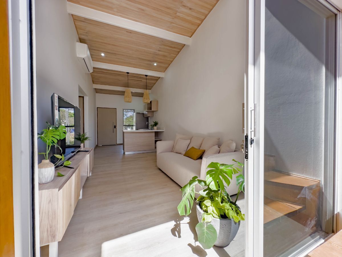 2 bed Single Family Homes For Sale in Playas Del Coco, Guanacaste - thumb 5