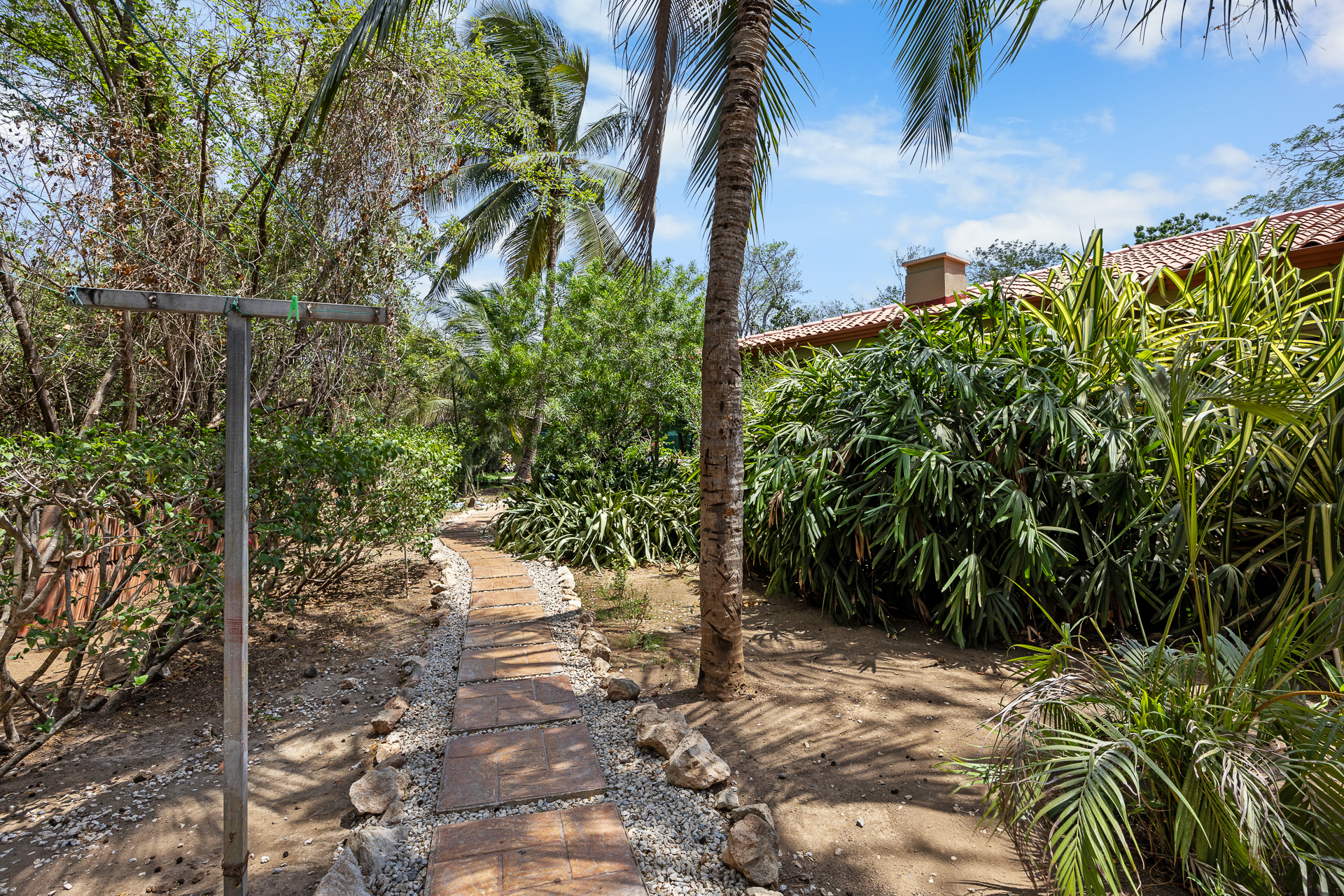 3 bed Single Family Homes For Sale in Playa Grande, Guanacaste - thumb 28