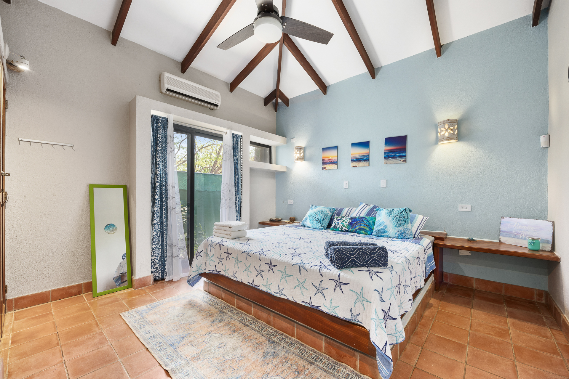 3 bed Single Family Homes For Sale in Playa Grande, Guanacaste - thumb 4