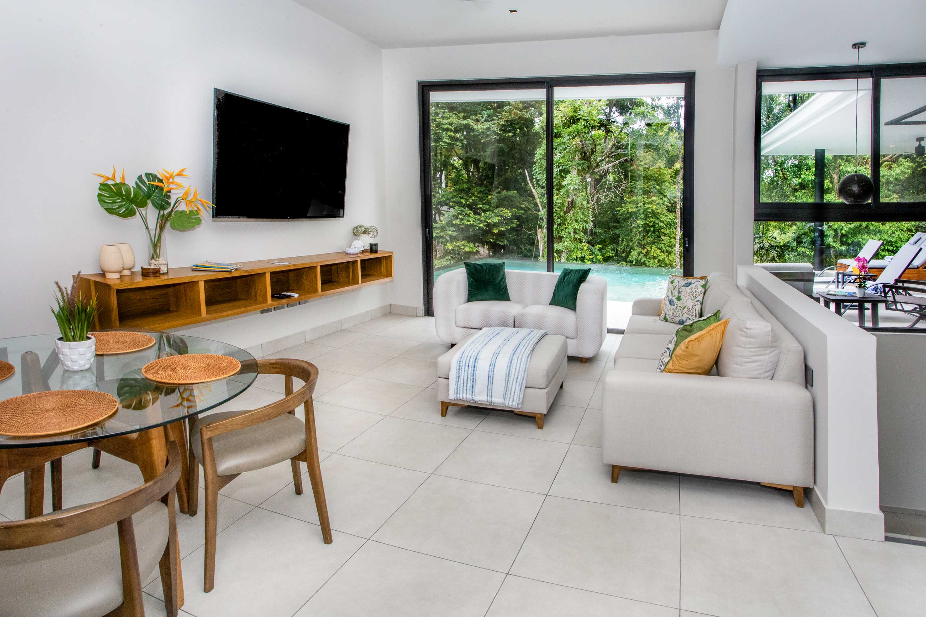 5 bed Single Family Homes For Sale in Manuel Antonio, Puntarenas - thumb 13