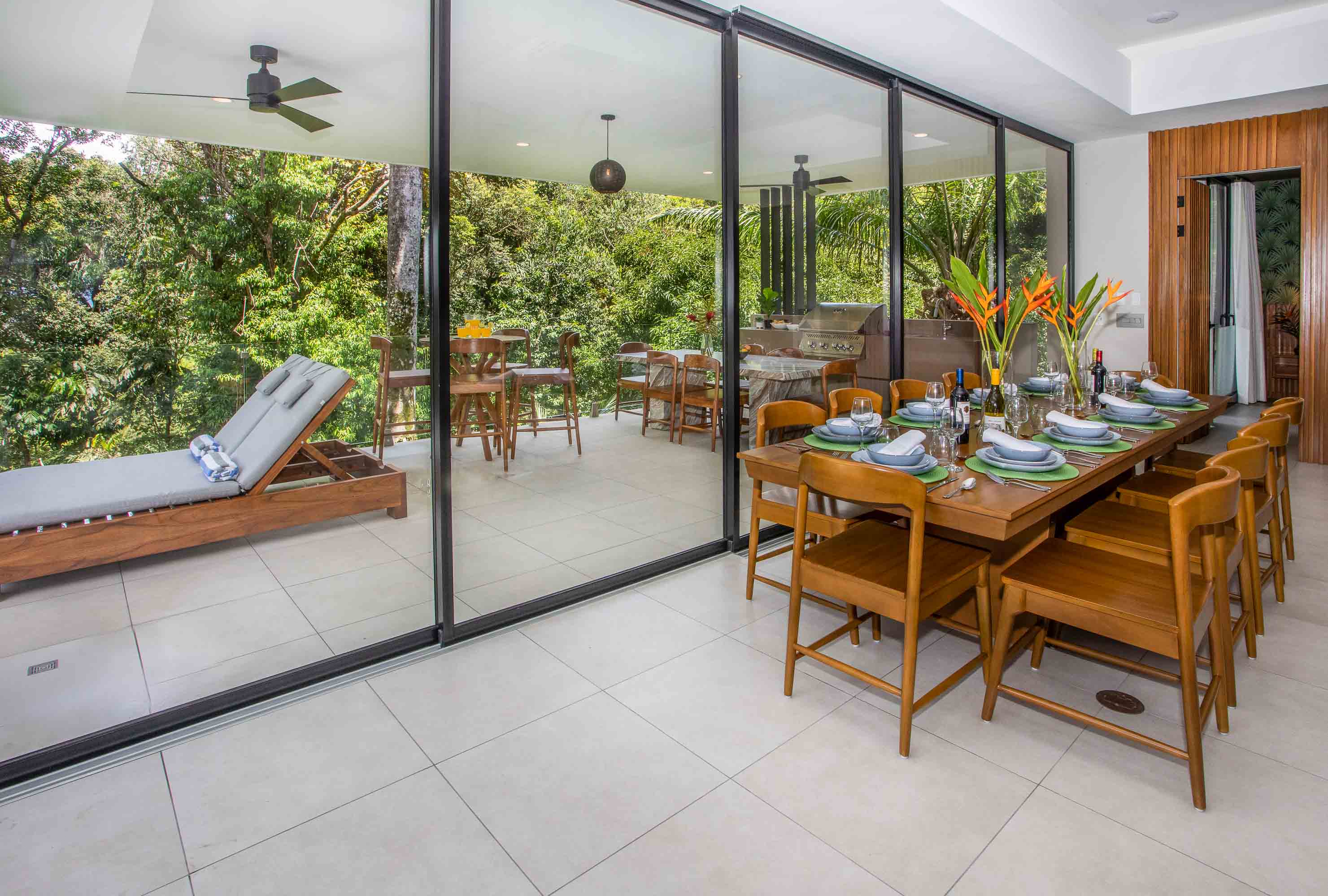 5 bed Single Family Homes For Sale in Manuel Antonio, Puntarenas - thumb 6