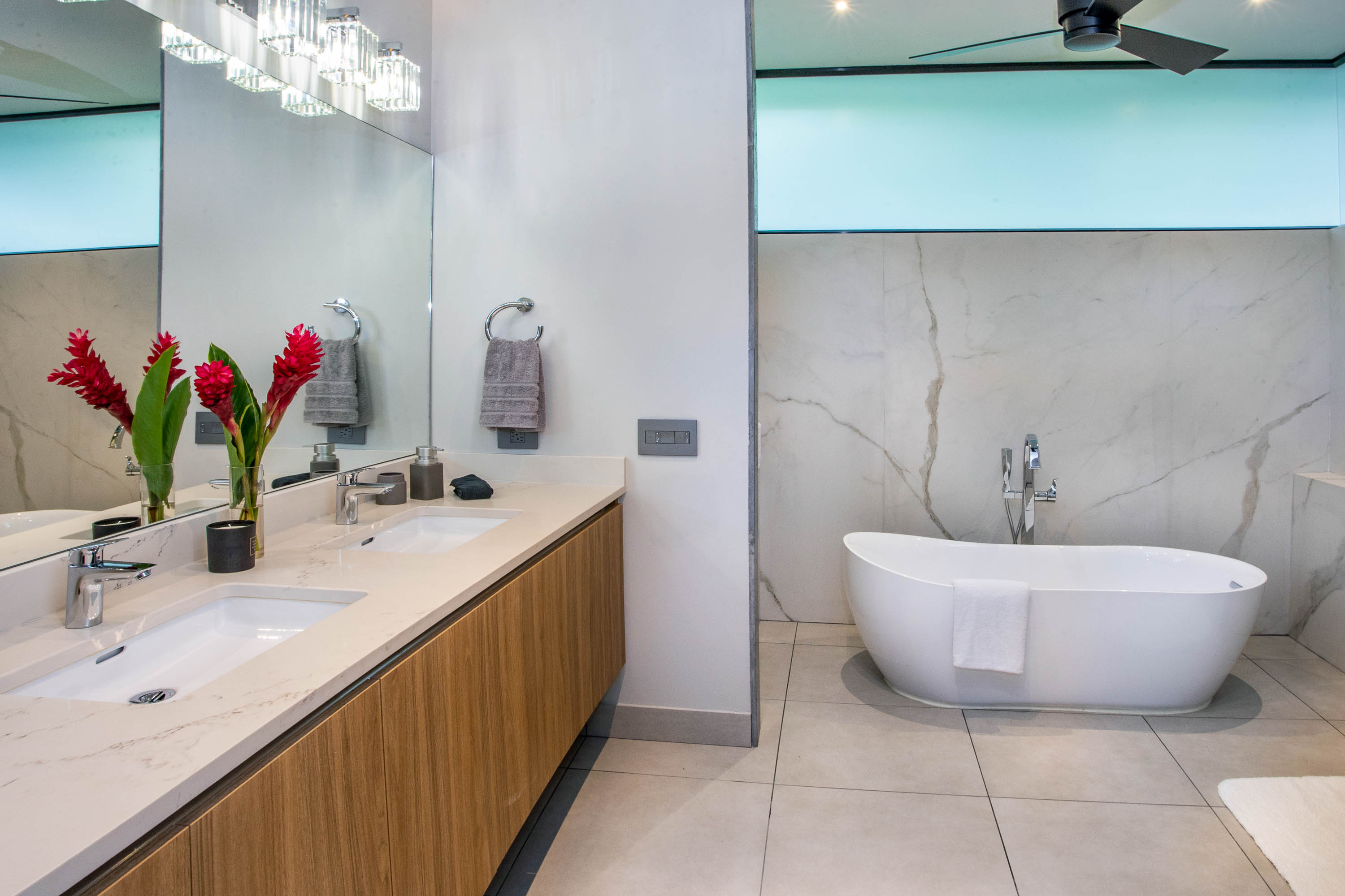 5 bed Single Family Homes For Sale in Manuel Antonio, Puntarenas - thumb 18