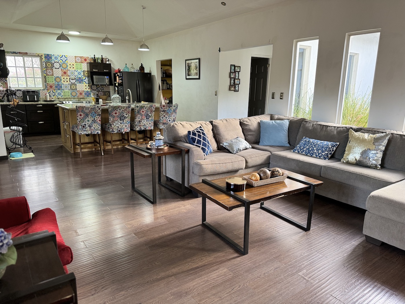 3 bed Single Family Homes For Sale in Santa Ana, San Jose - thumb 2