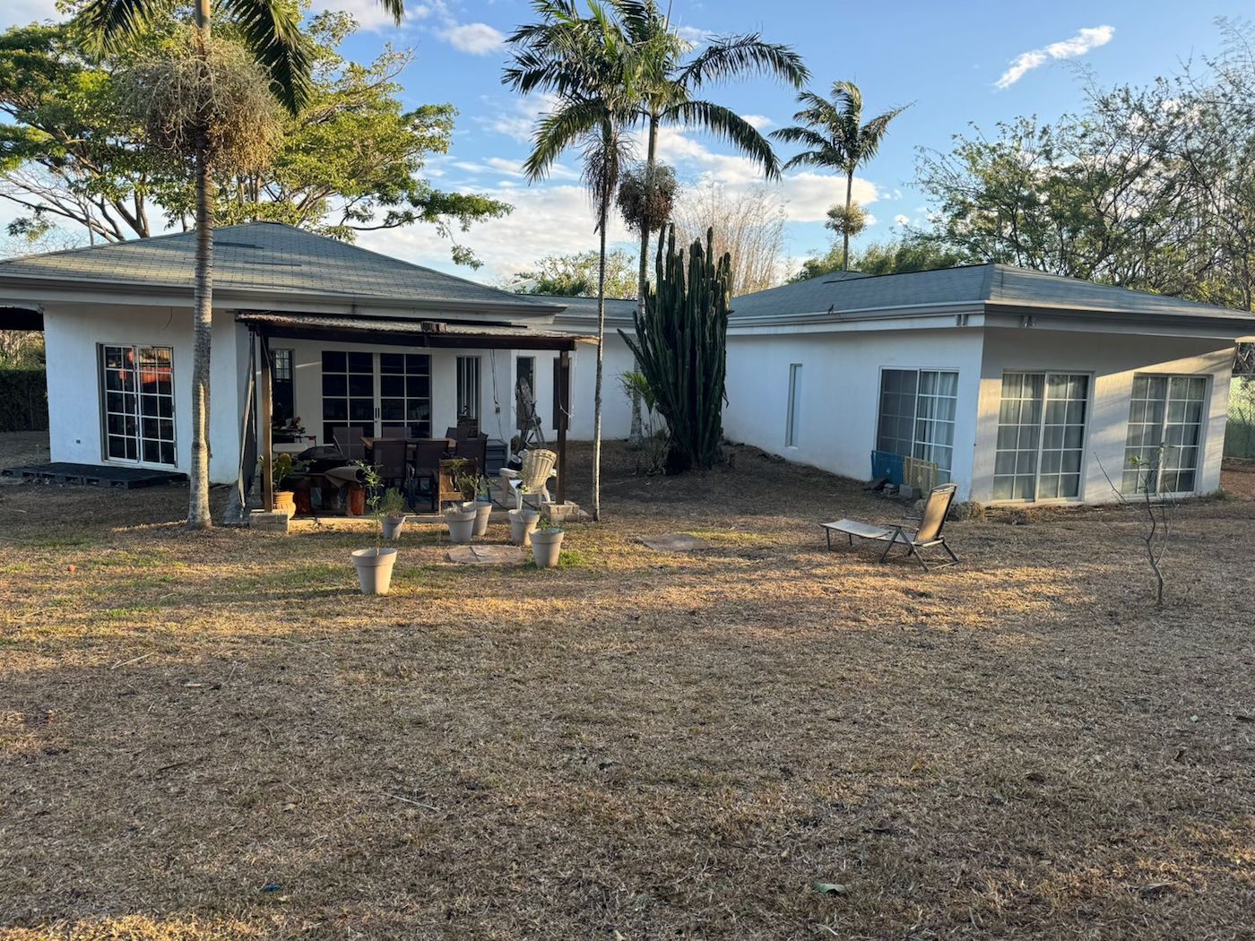 3 bed Single Family Homes For Sale in Santa Ana, San Jose - thumb 1