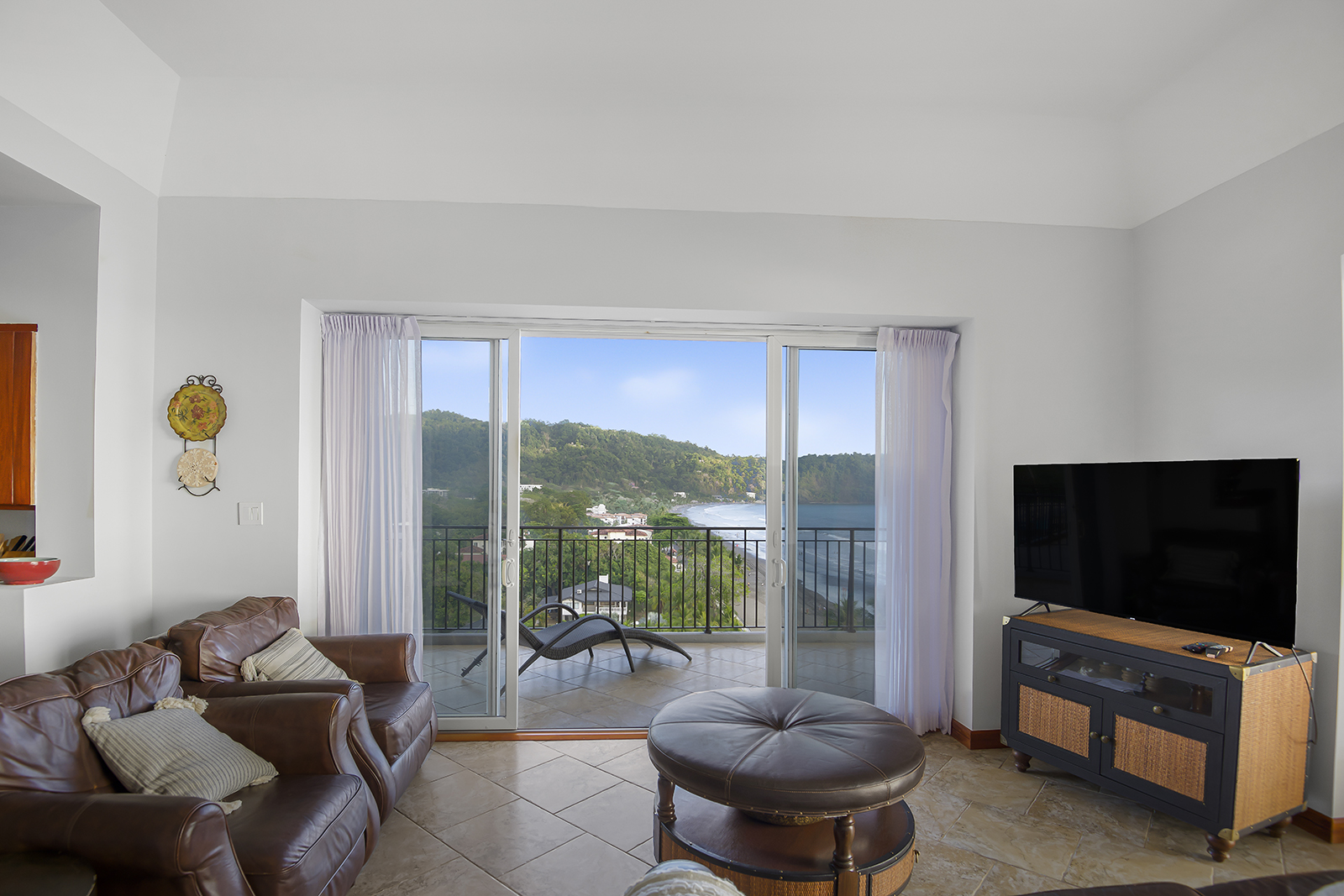 3 bed Condo For Sale in Jaco, Puntarenas - thumb 26