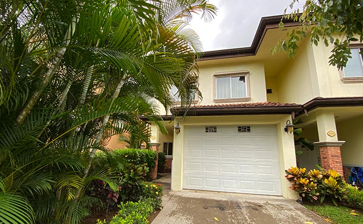 3 bed Single Family Homes For Sale in Jaco, Puntarenas - thumb 1