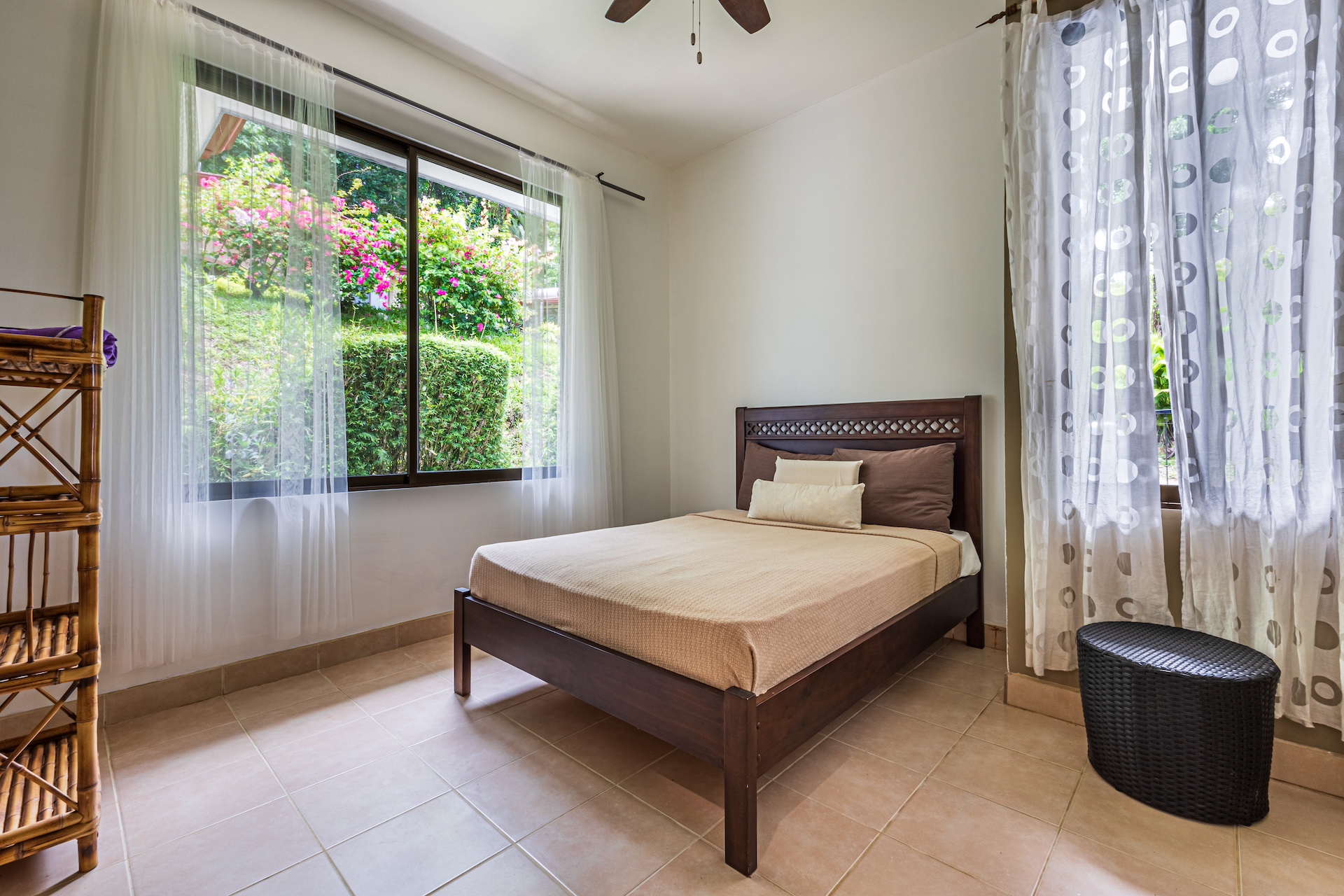 3 bed Single Family Homes For Sale in Ojochal, Puntarenas - thumb 16