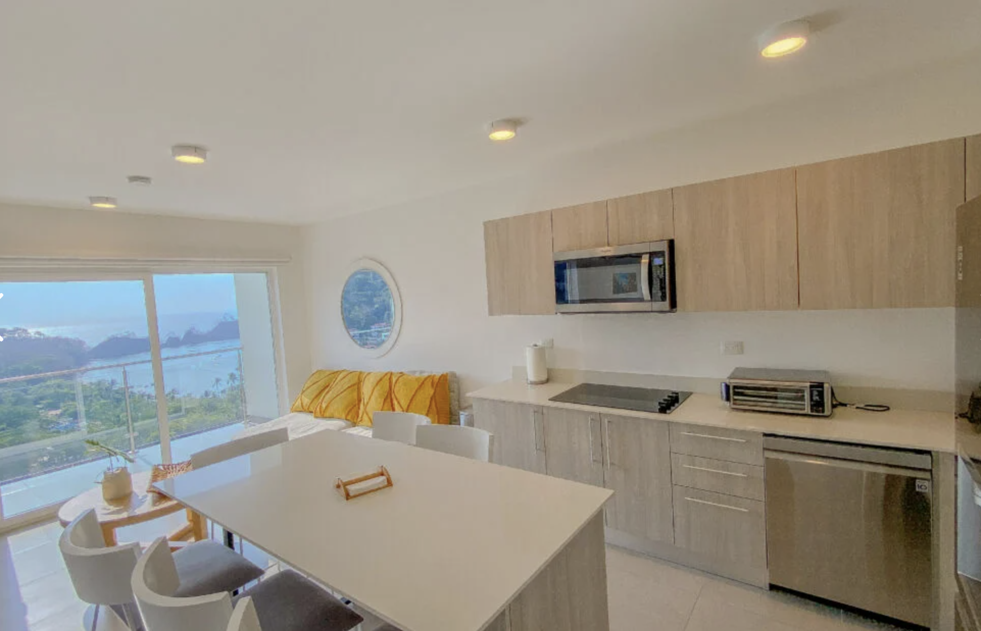 2 bed Condo For Sale in Jaco, Puntarenas - thumb 4