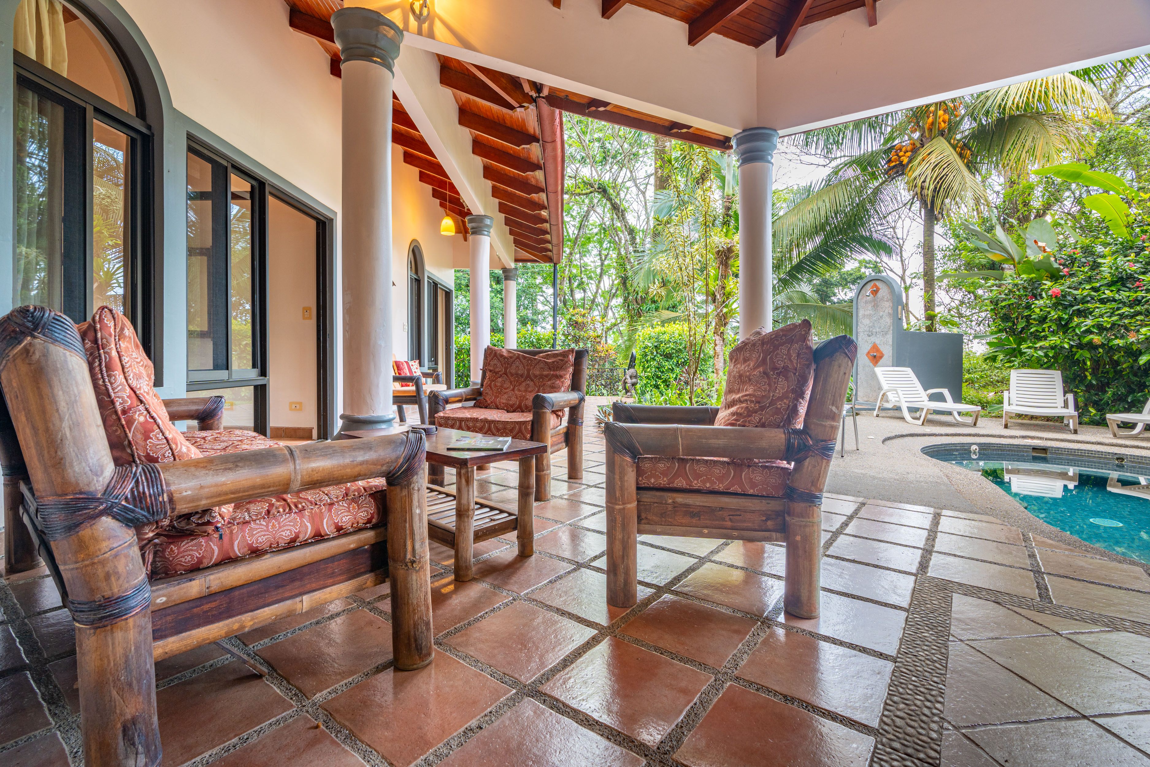 4 bed Single Family Homes For Sale in Ojochal, Puntarenas - thumb 8