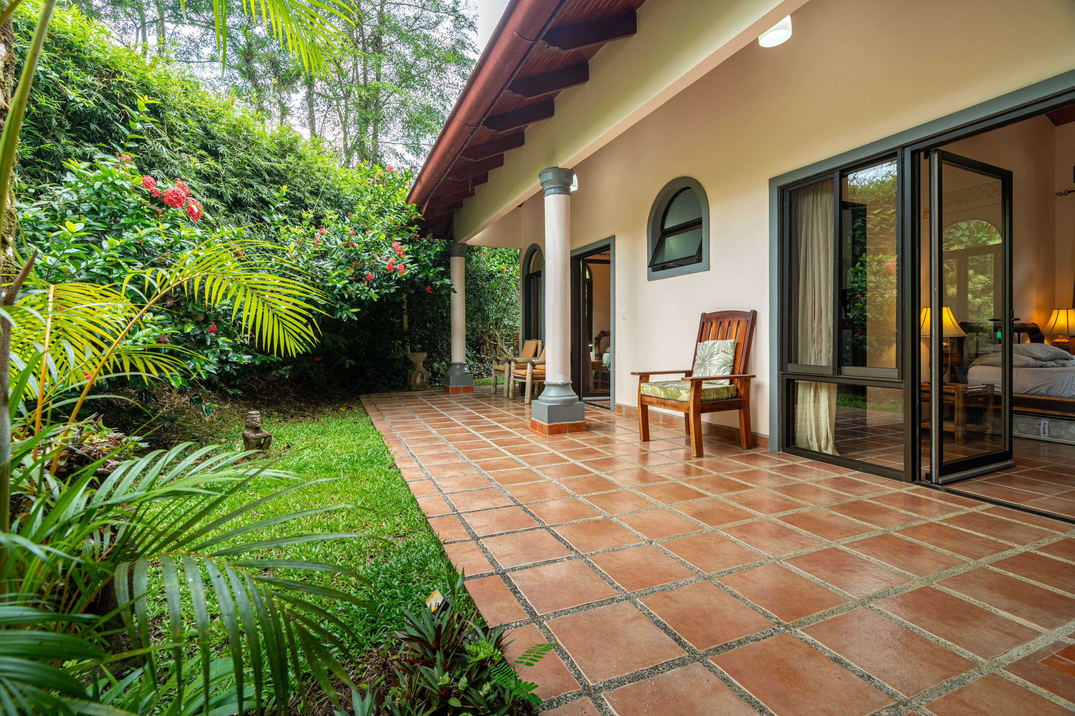 4 bed Single Family Homes For Sale in Ojochal, Puntarenas - thumb 13