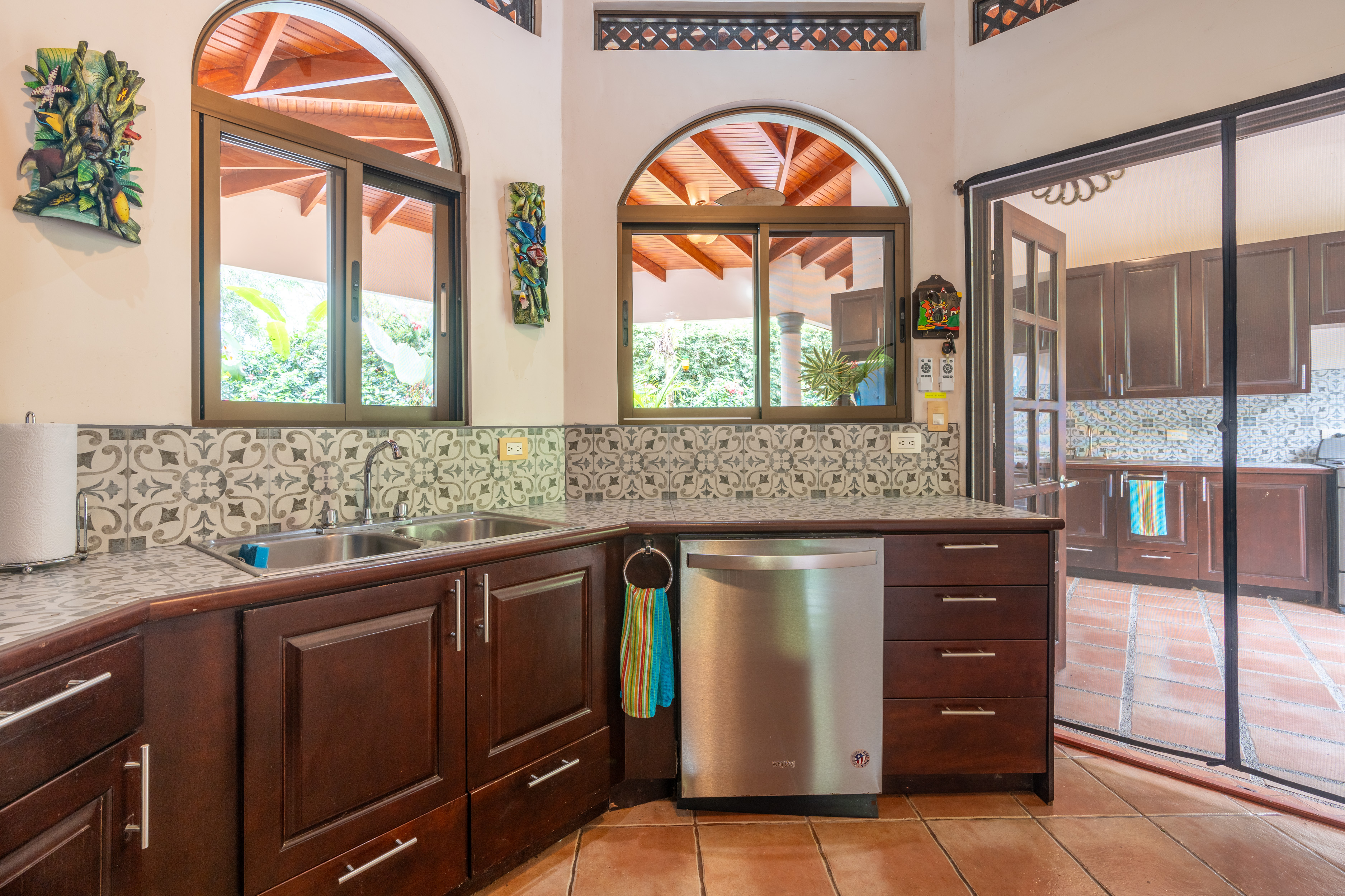 4 bed Single Family Homes For Sale in Ojochal, Puntarenas - thumb 20