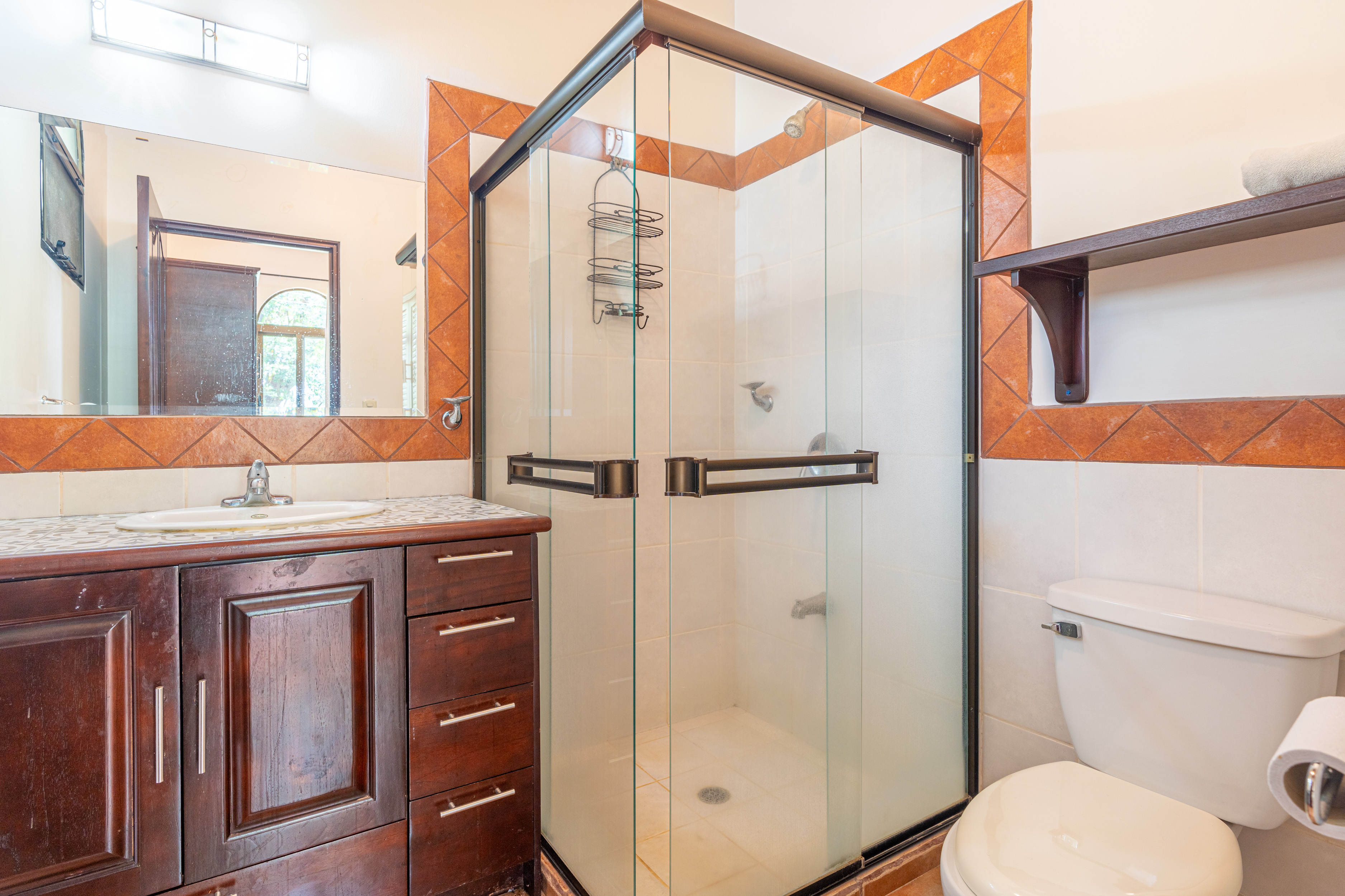 4 bed Single Family Homes For Sale in Ojochal, Puntarenas - thumb 24