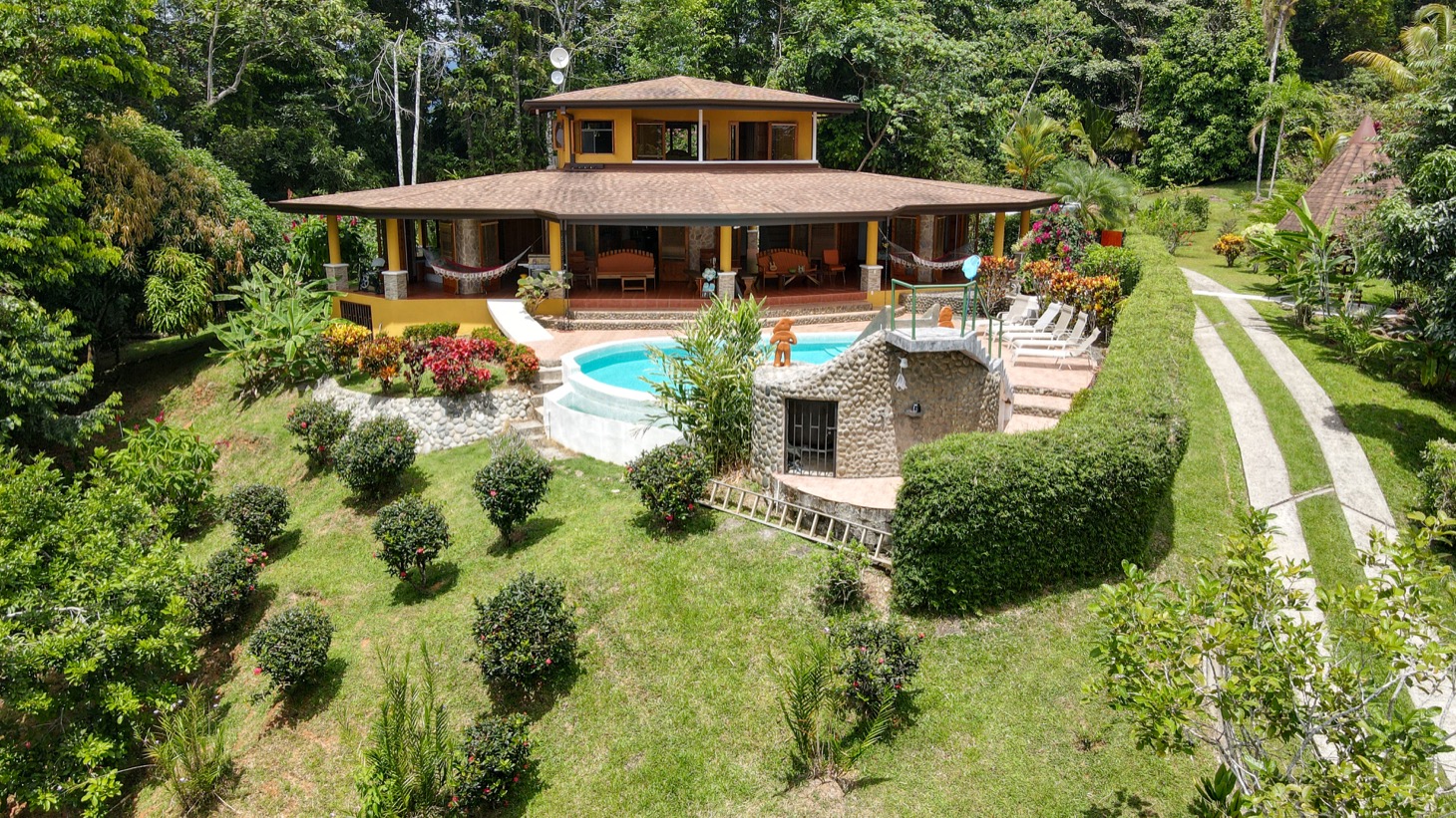 3 bed Single Family Homes For Sale in Uvita, Puntarenas - thumb 1