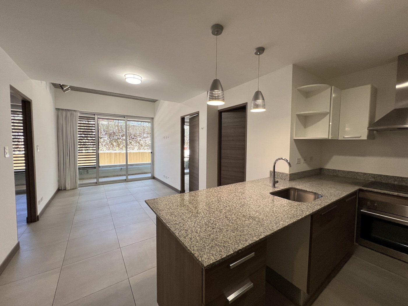 1 bed Condo For Sale in San Jose, San Jose - thumb 2