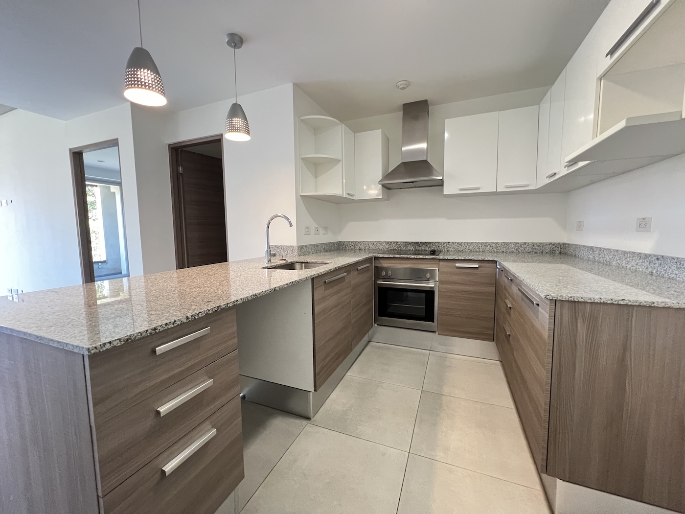 1 bed Condo For Sale in San Jose, San Jose - thumb 5