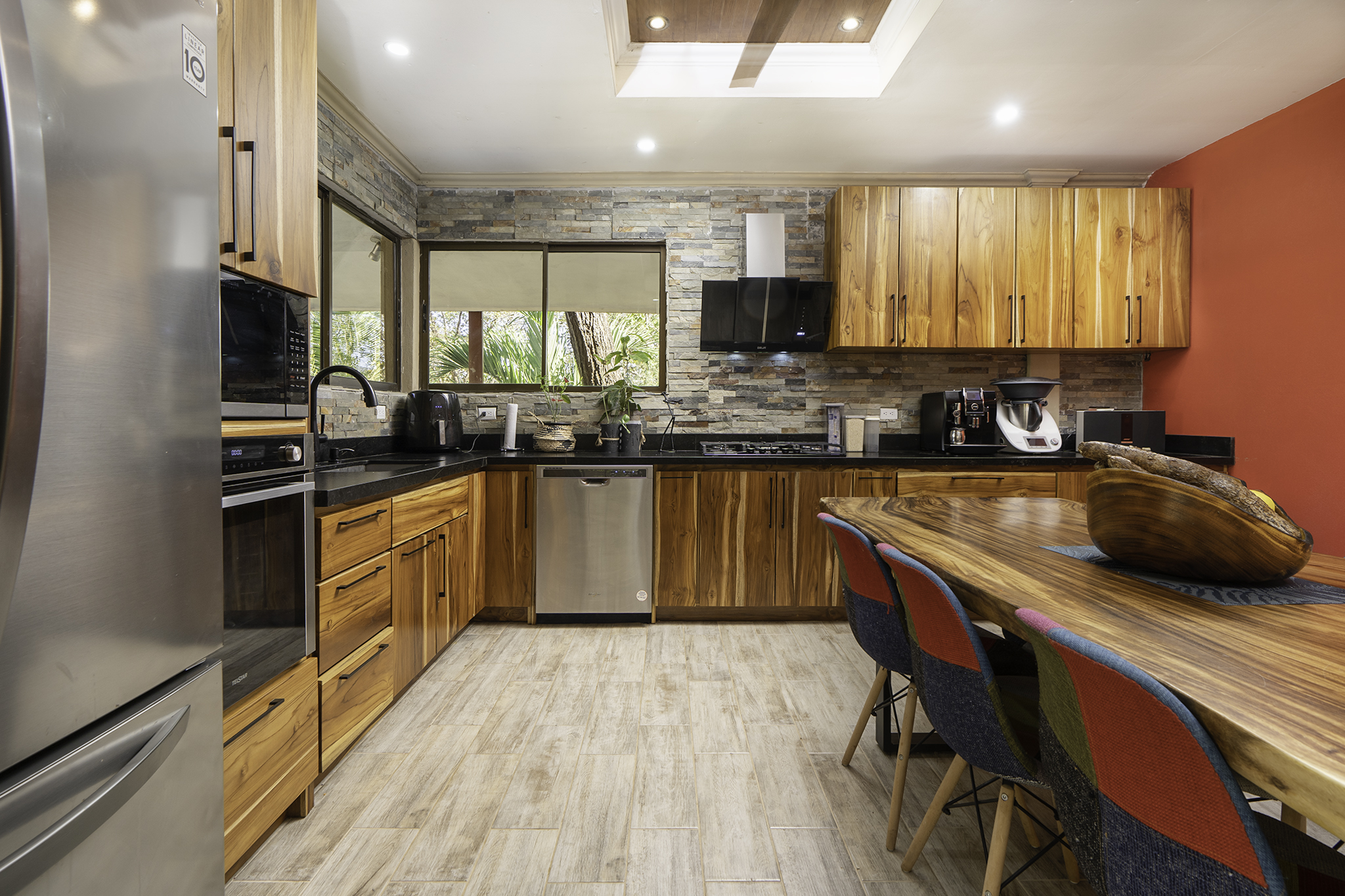 5 bed Single Family Homes For Sale in Huacas, Guanacaste - thumb 18