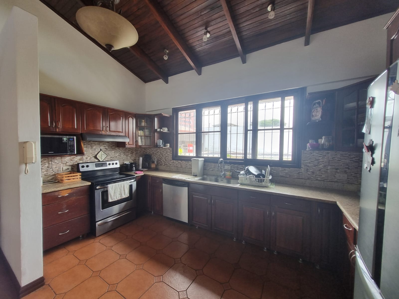 3 bed Single Family Homes For Sale in San Rafael, San Jose - thumb 8