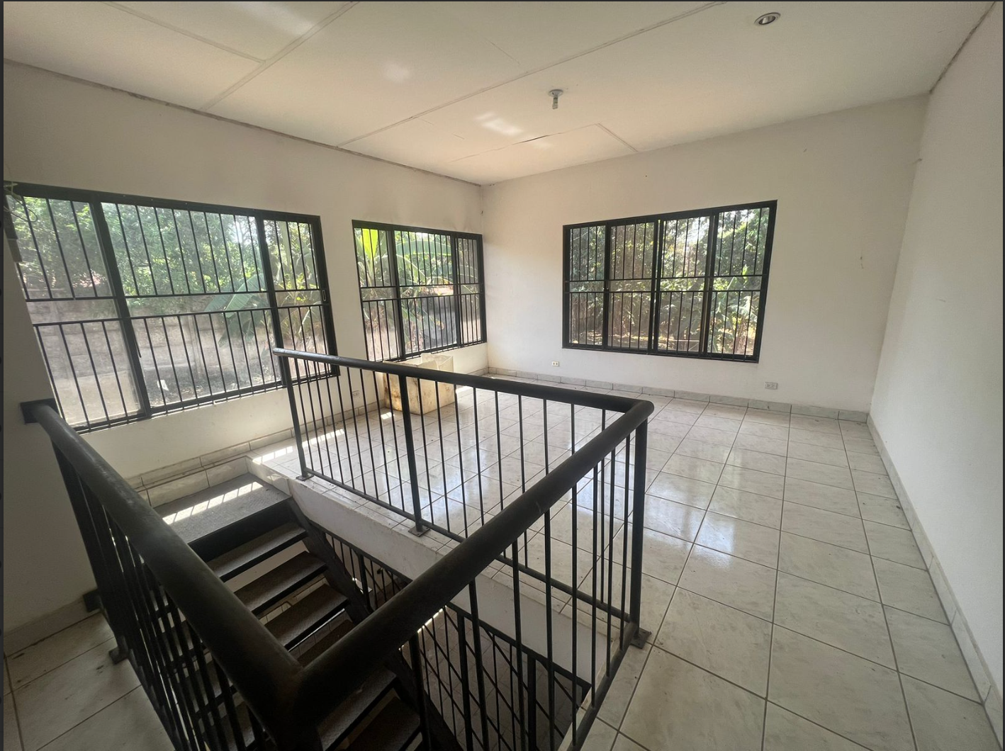 8 bed Single Family Homes For Sale in Orotina, Alajuela - thumb 8