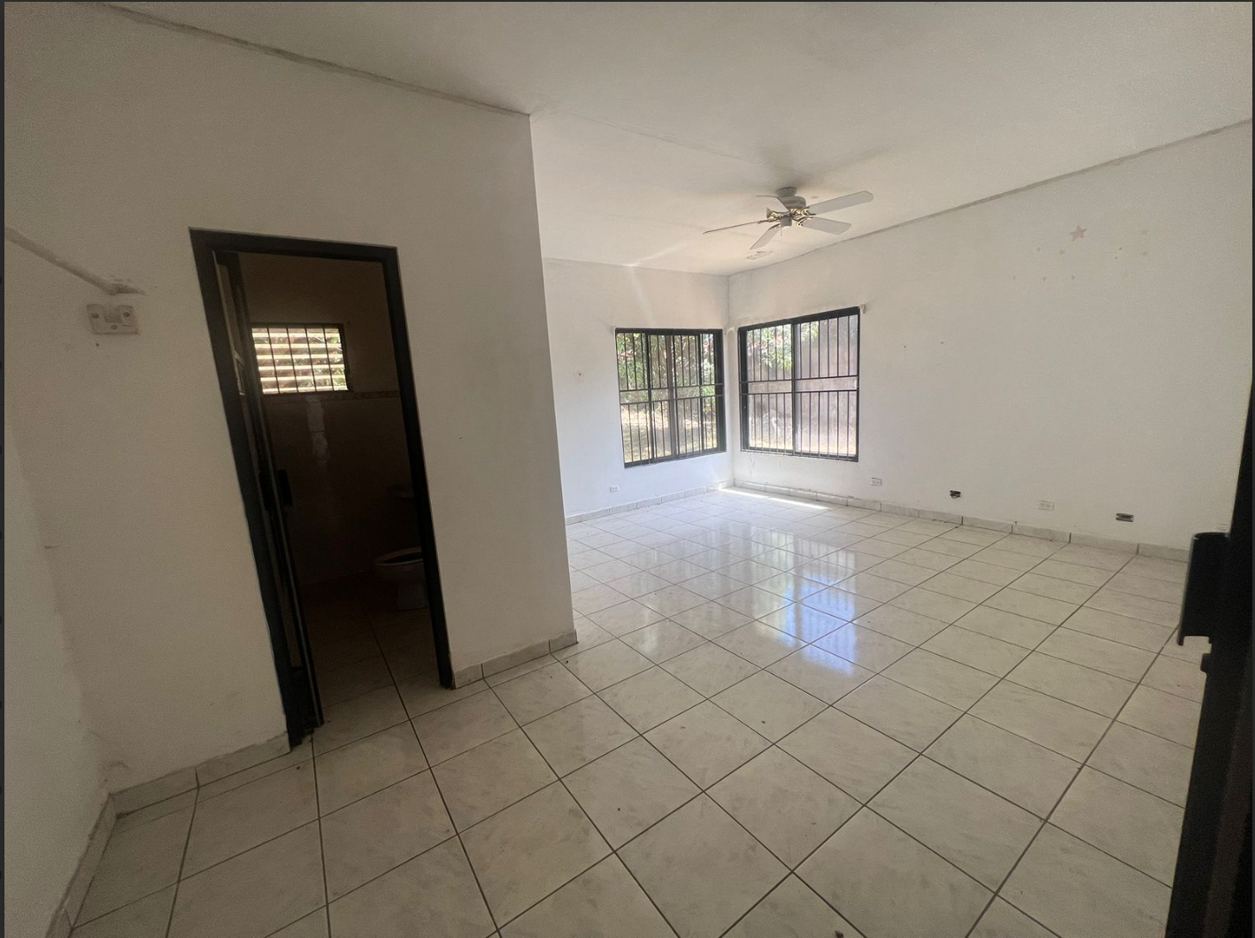 8 bed Single Family Homes For Sale in Orotina, Alajuela - thumb 16