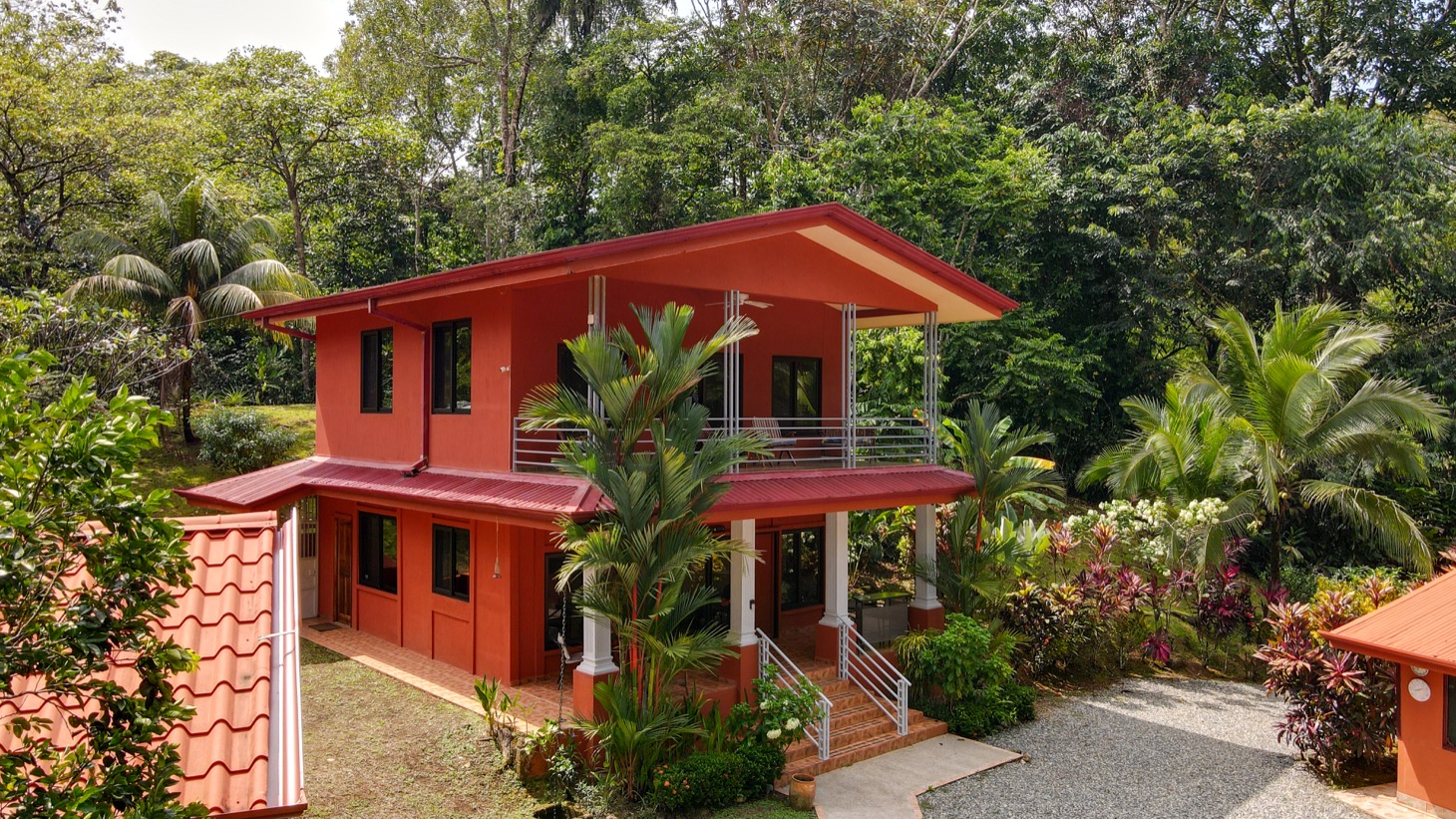 3 bed Single Family Homes For Sale in Ojochal, Puntarenas - thumb 4