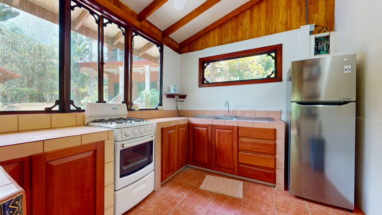 3 bed Single Family Homes For Sale in Ojochal, Puntarenas - thumb 27